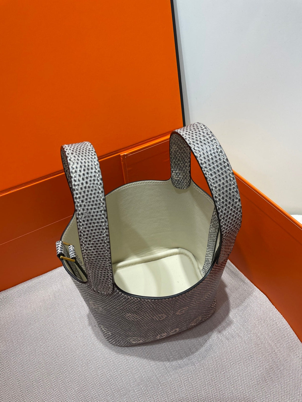 High-end Hermes 2026 Micro Picotin Lock 14 Bag Lizard Skin