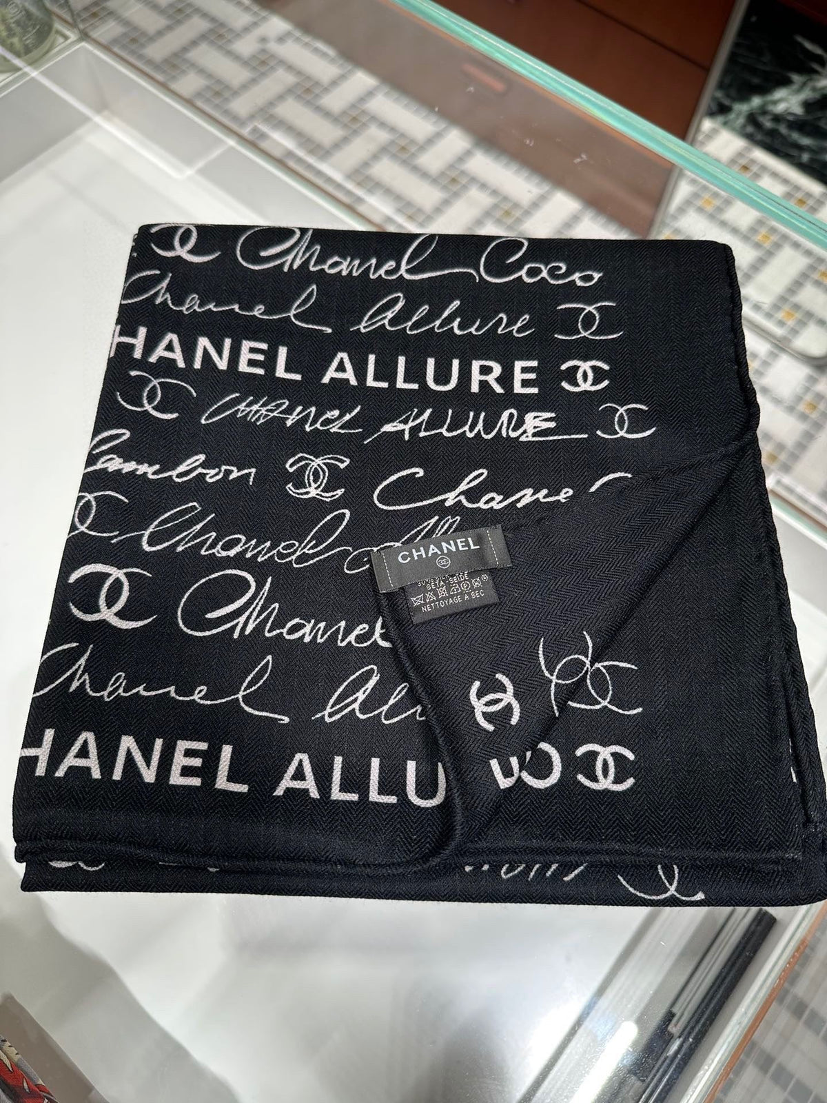 CC Square Scarf 110 CM In Black With White Text Cashmere Silk 320584