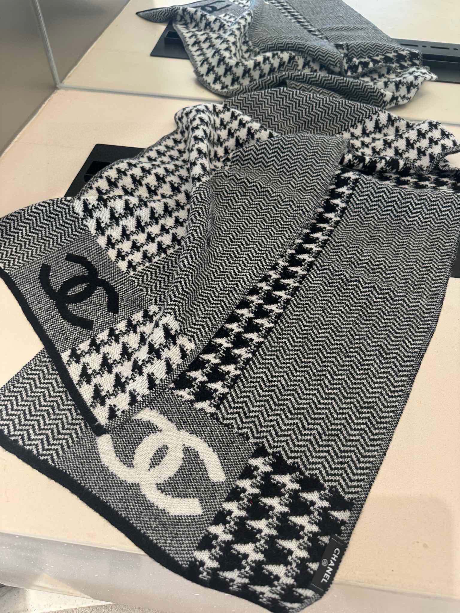 CC Scarf 190CM In Grey White Cashmere 424835