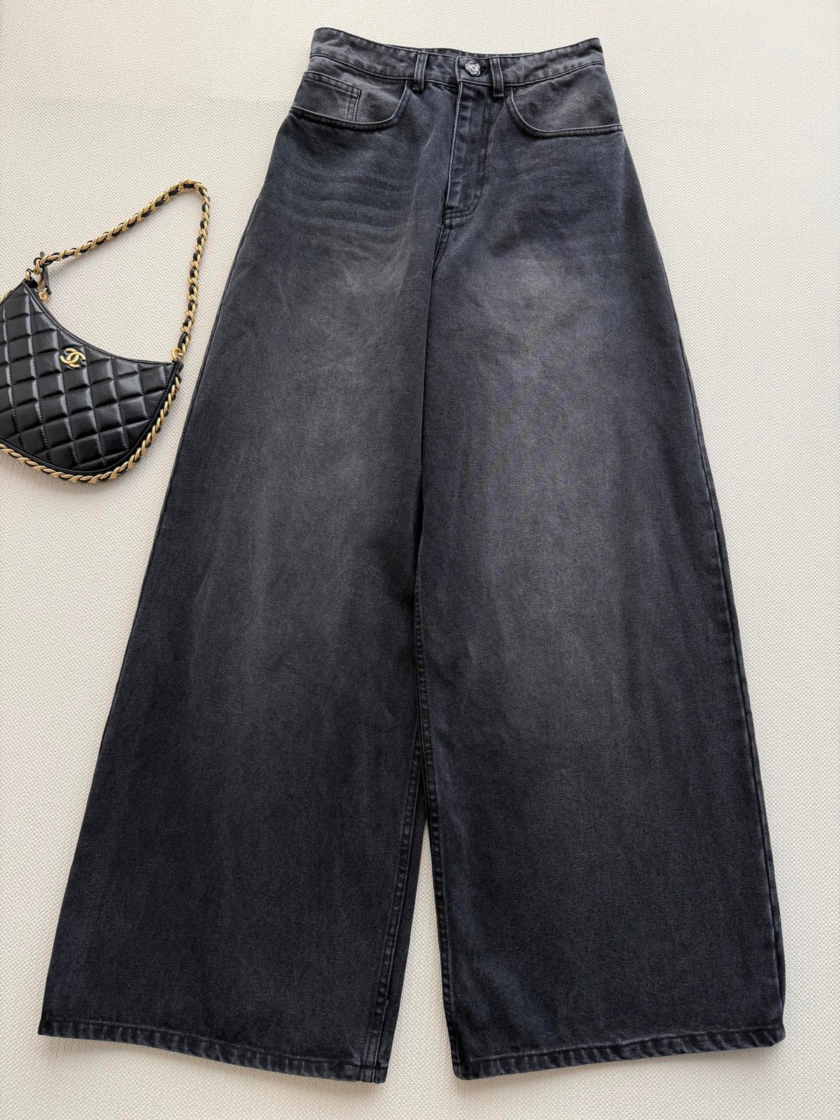 Chanel 2026 Wide-Leg Jeans Black Cotton 635824