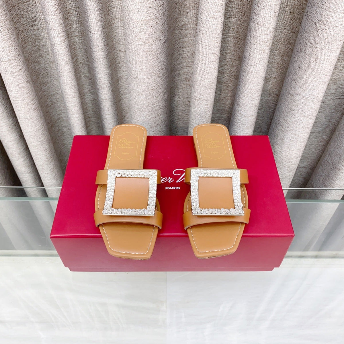 Viv 25 Diamond Flat Slippers Brown Cowhide 283035