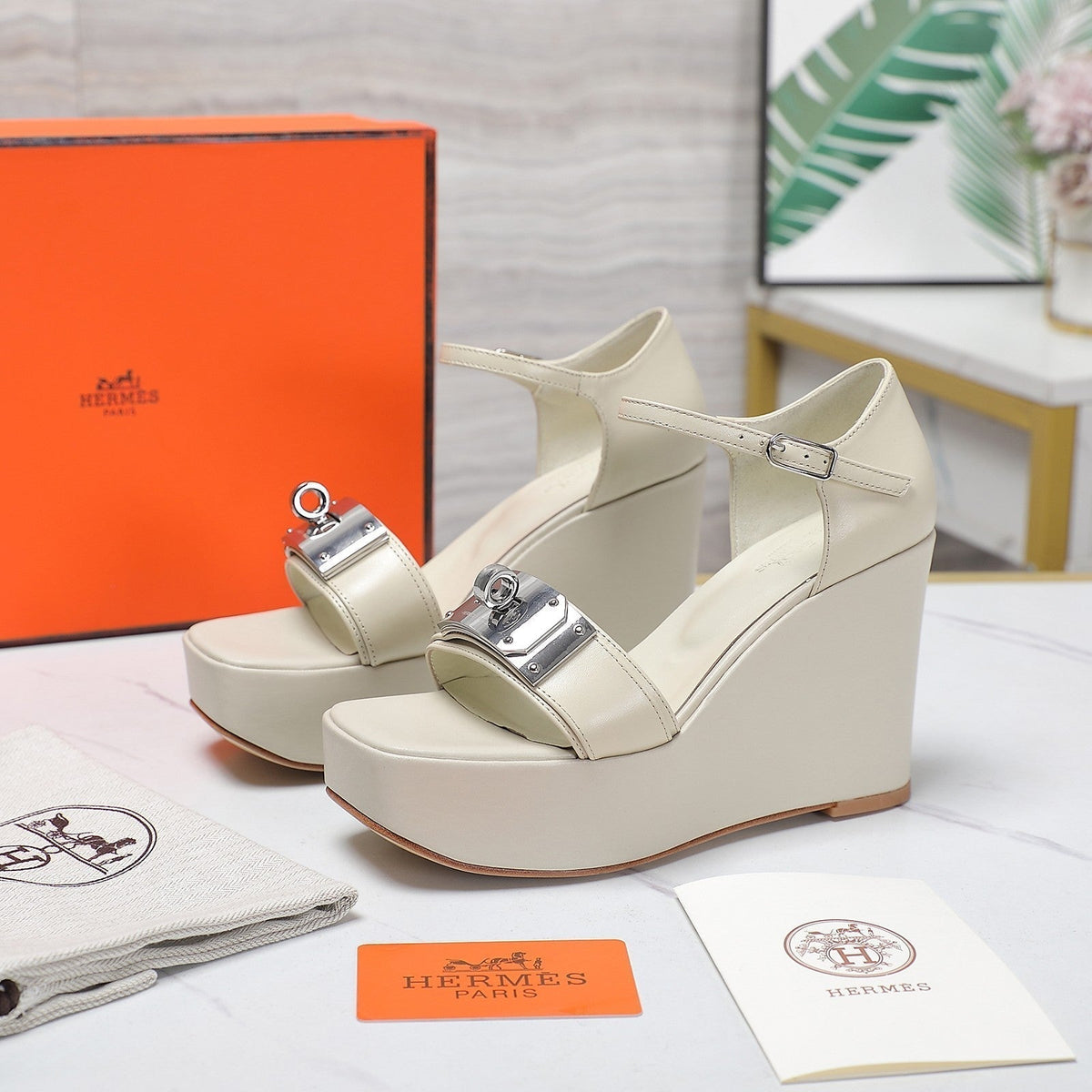 WEDGES SANDALS SNOW LAMBSKIN