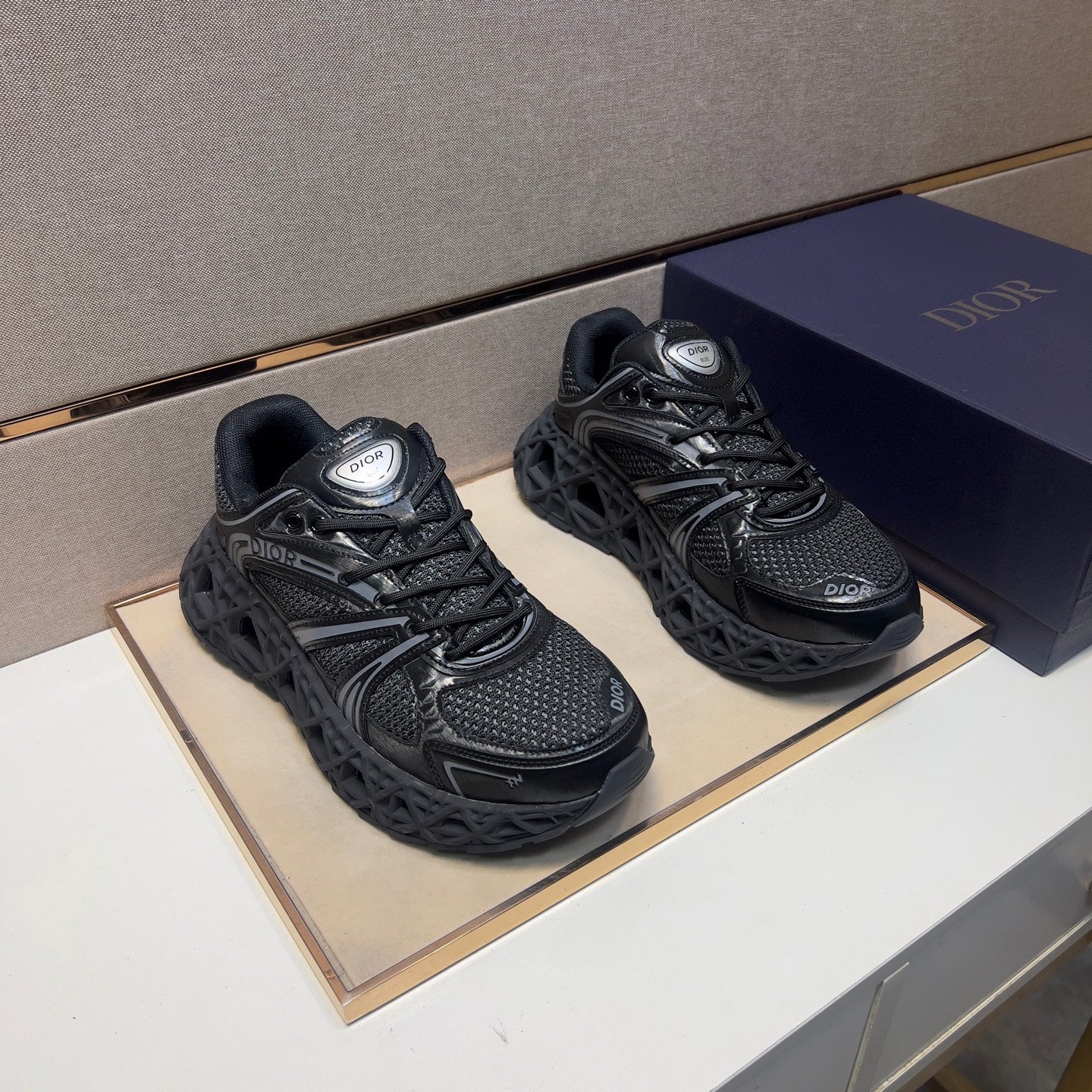 CD 25 B35 Sneaker Black Mesh Rubber 649670
