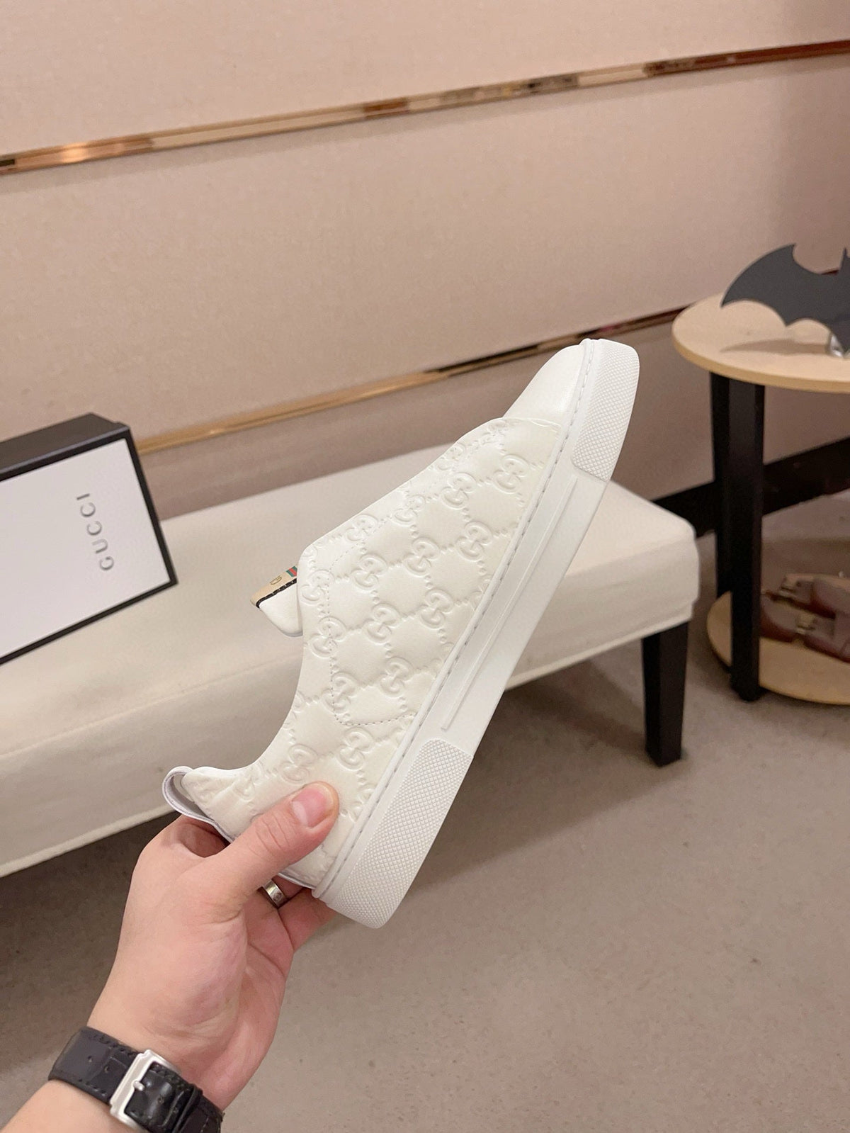 GG Men's Sneaker White Sheepskin 448472