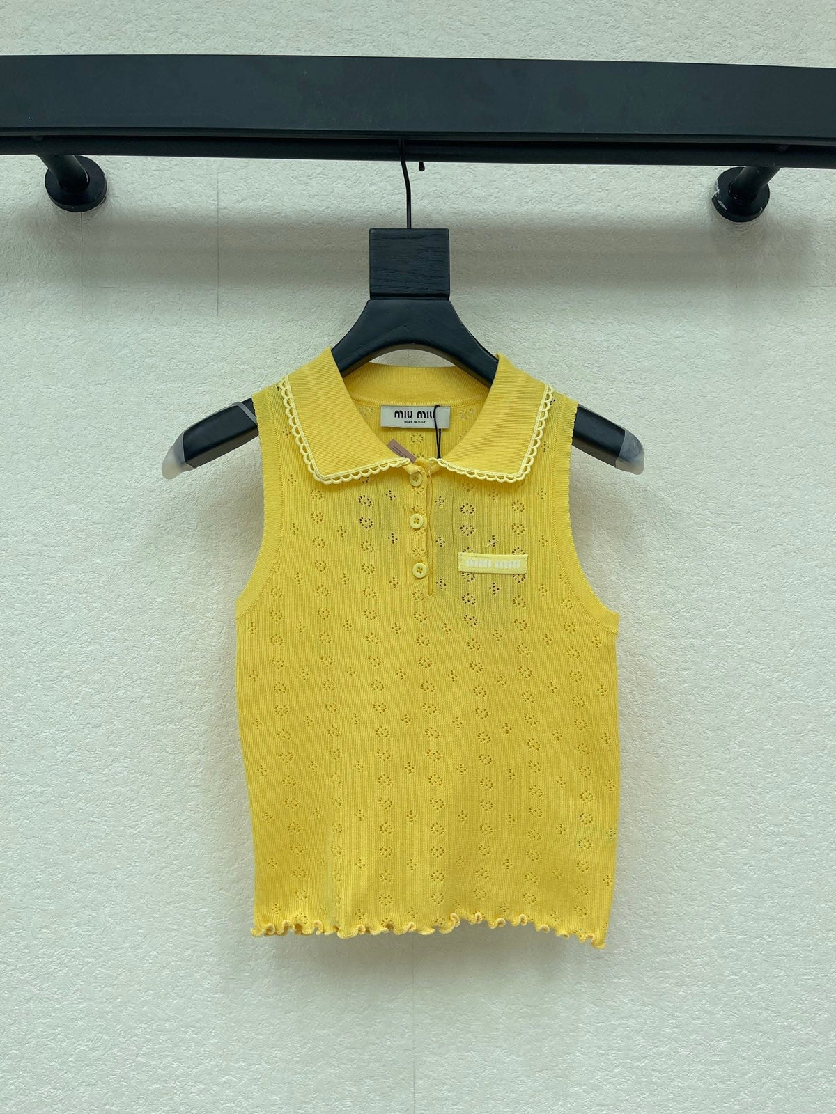 Miumiu 2026 Sleeveless Knit Polo Shirt Wool 348368