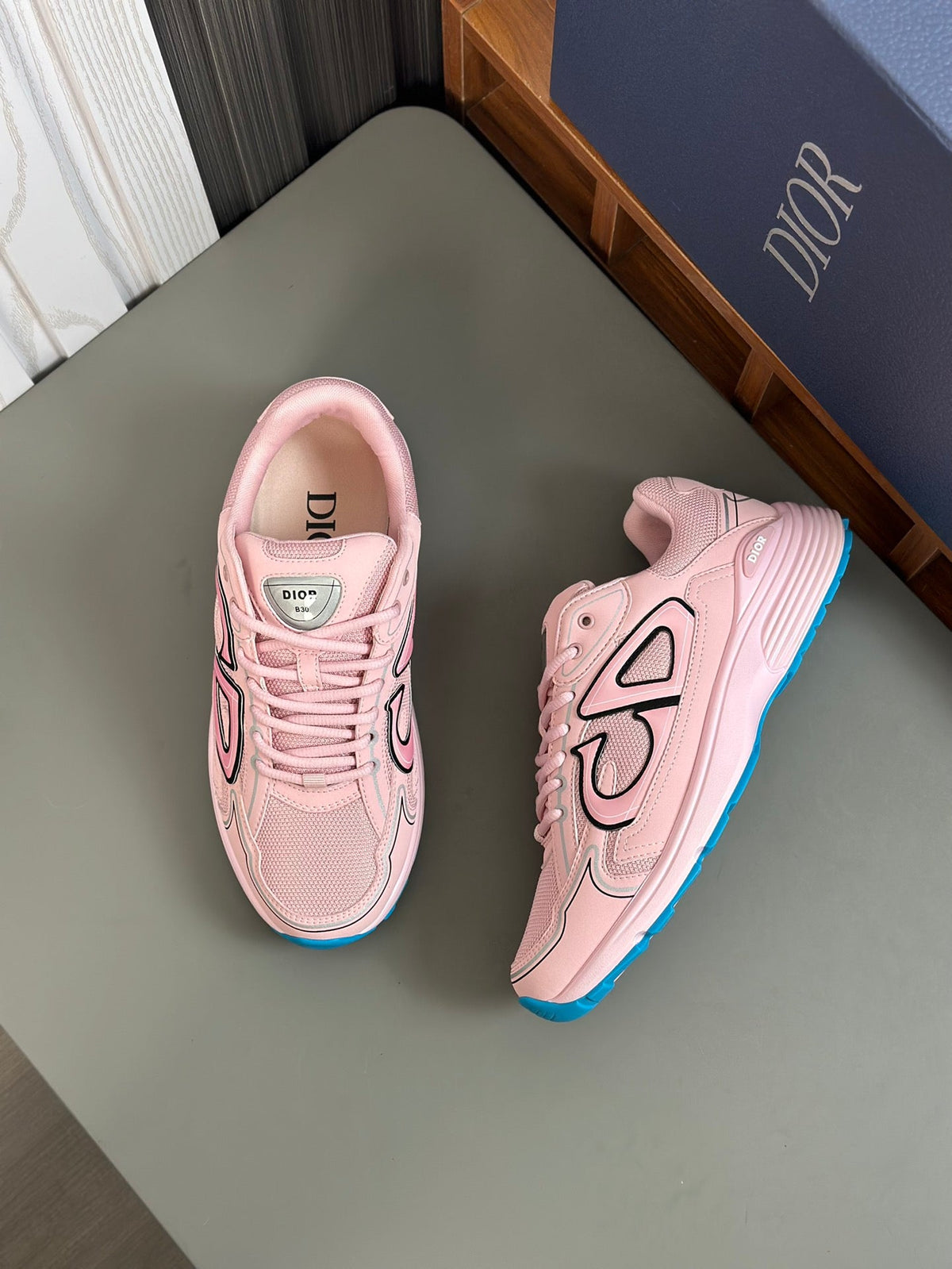 CD B30 SNEAKER LIGHT PINK MESH FABRIC
