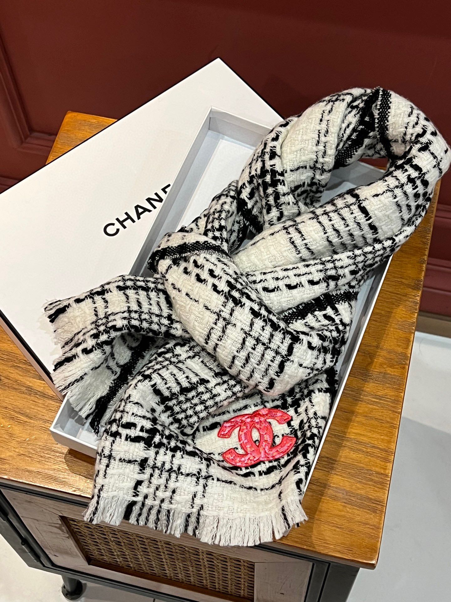 CC Scarf 185 CM White With Black Stripes Cashmere  422920