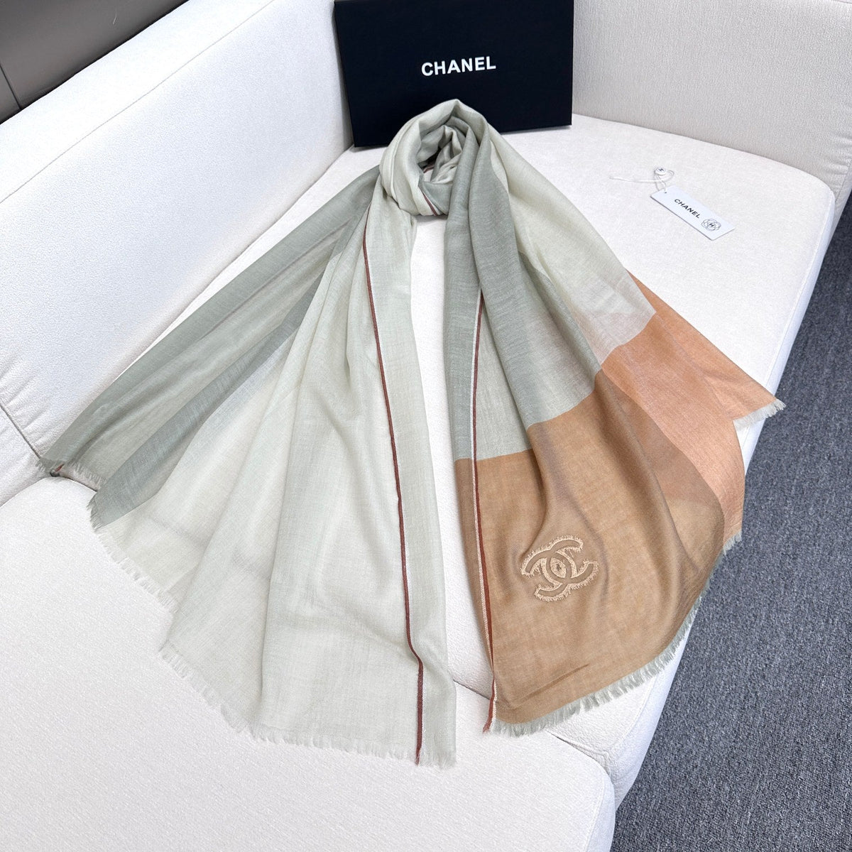 CC Scarf 200 CM In Light Grey Mix Light Brown Beige Linen Fabric 418195