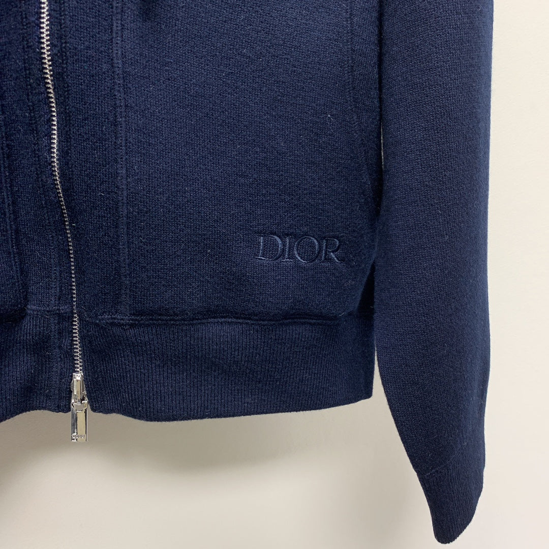 CD 25 Double-Sided Knitted Hooded Jacket 293319