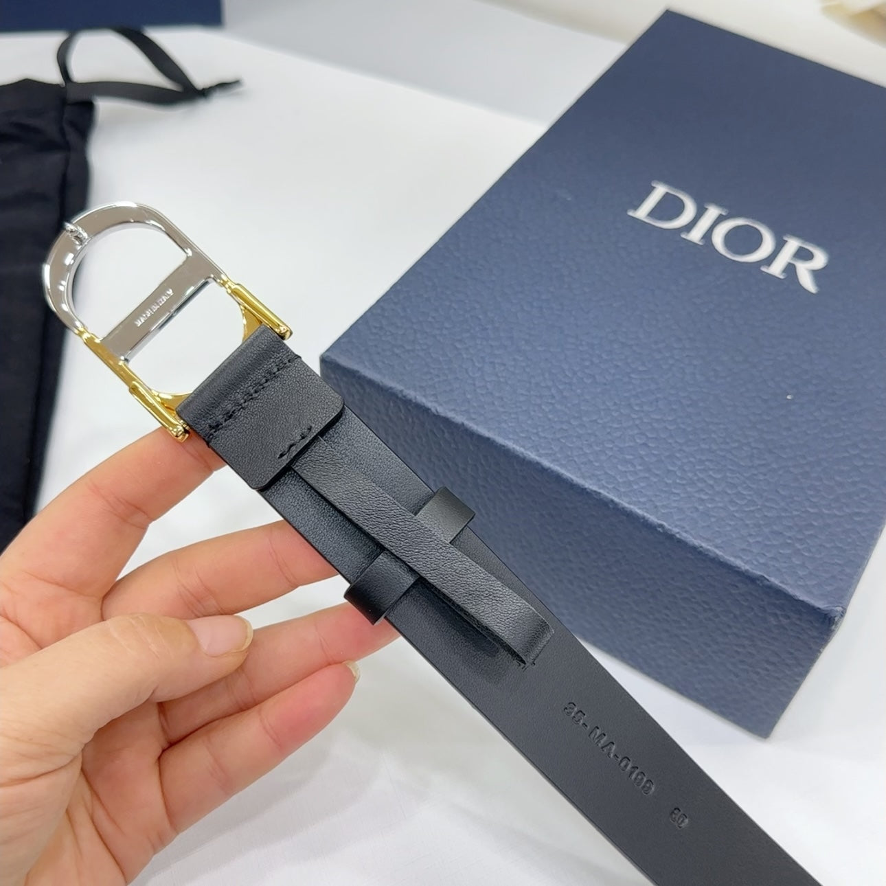 Dior 2026 Two-Tone Buckle Belt 30mm Leather 186129