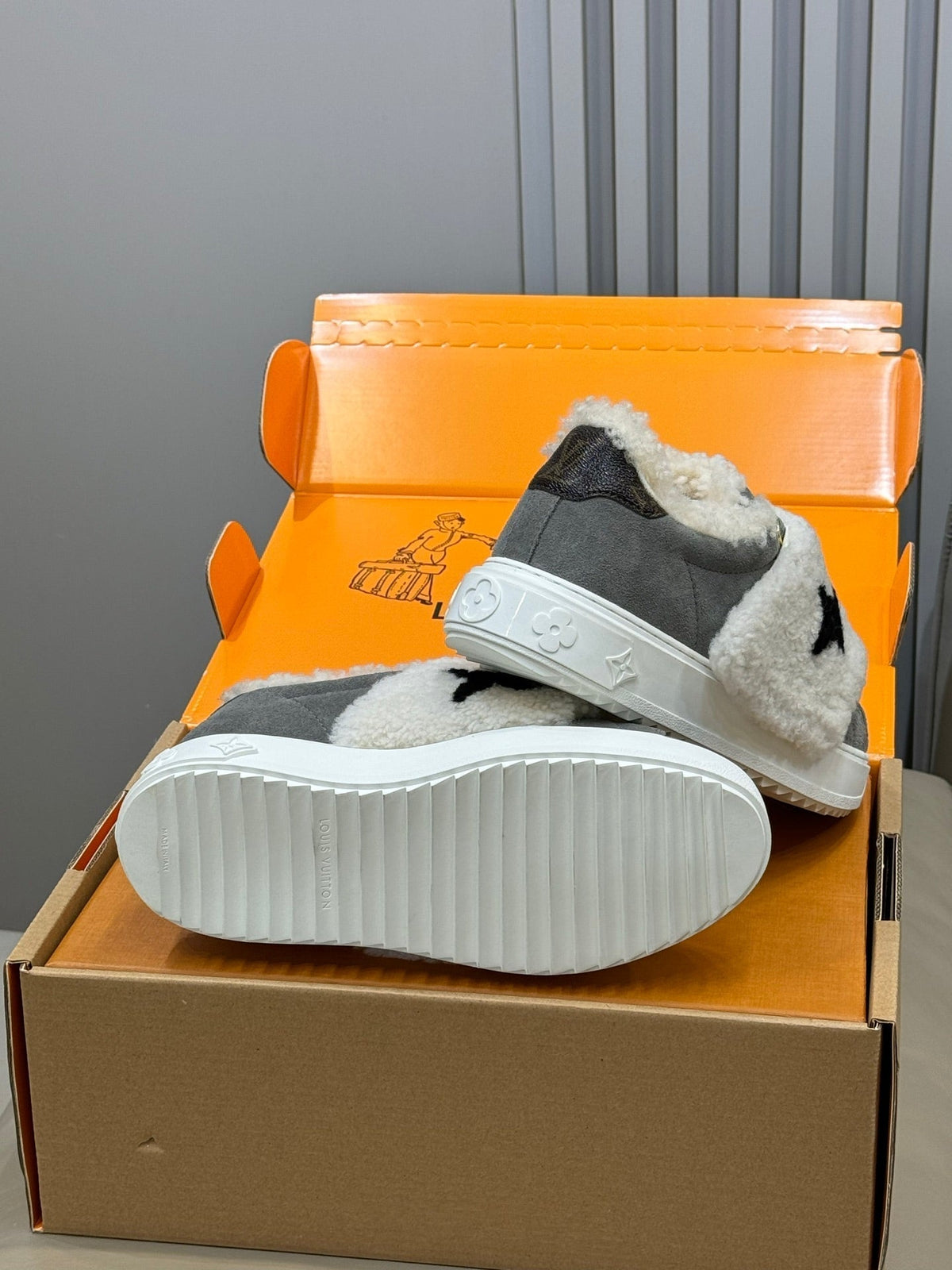 LV 25 Velcro Furry Sneakers Gray White Suede Wool 576950