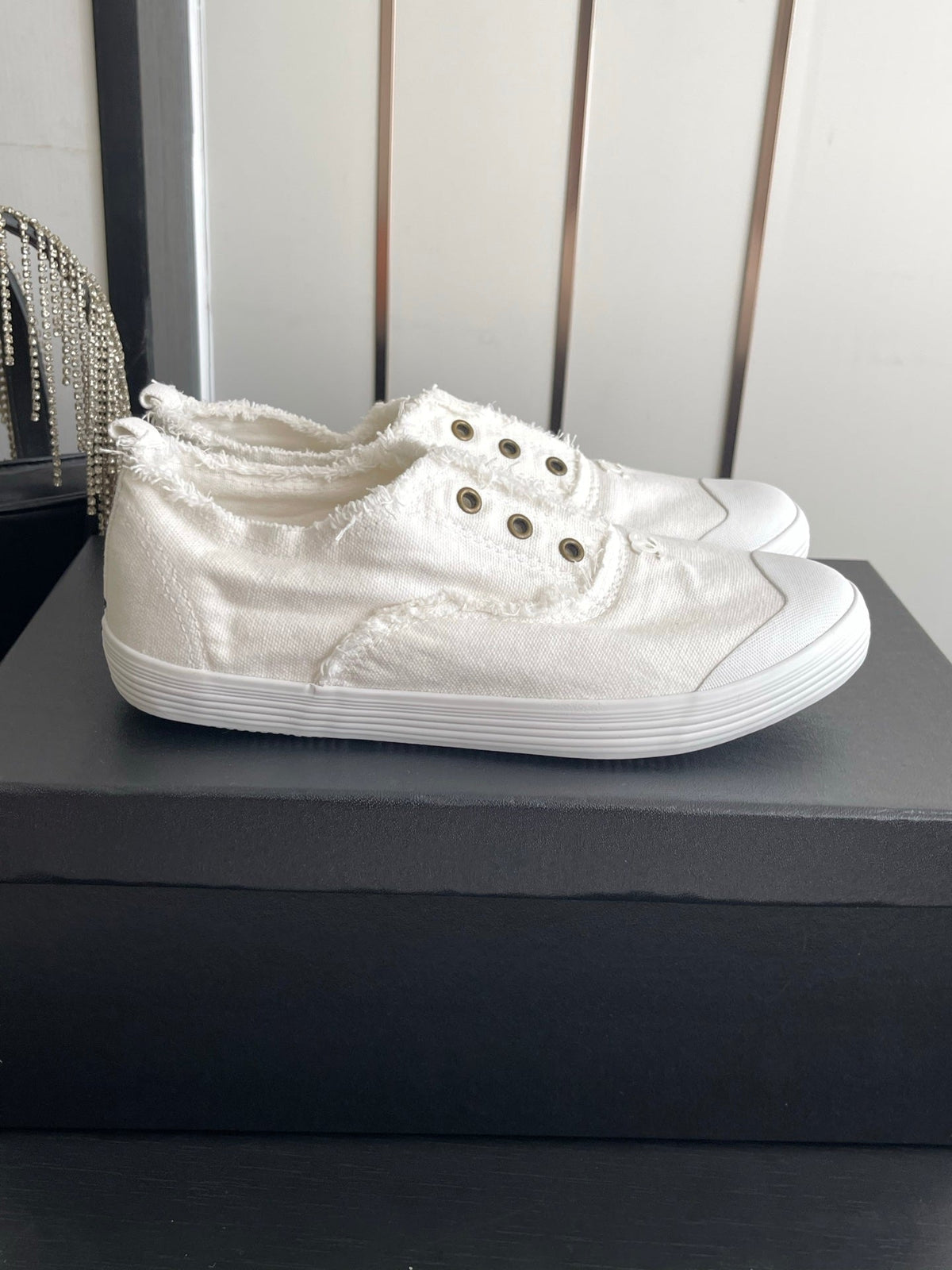 Chanel 2026 Slip-on Sneakers Canvas 945159