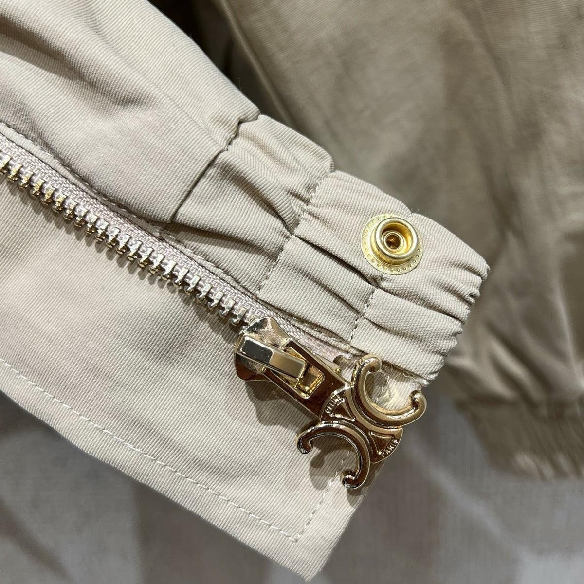 Celine 25 Jacket Beige Green Nylon Polyester