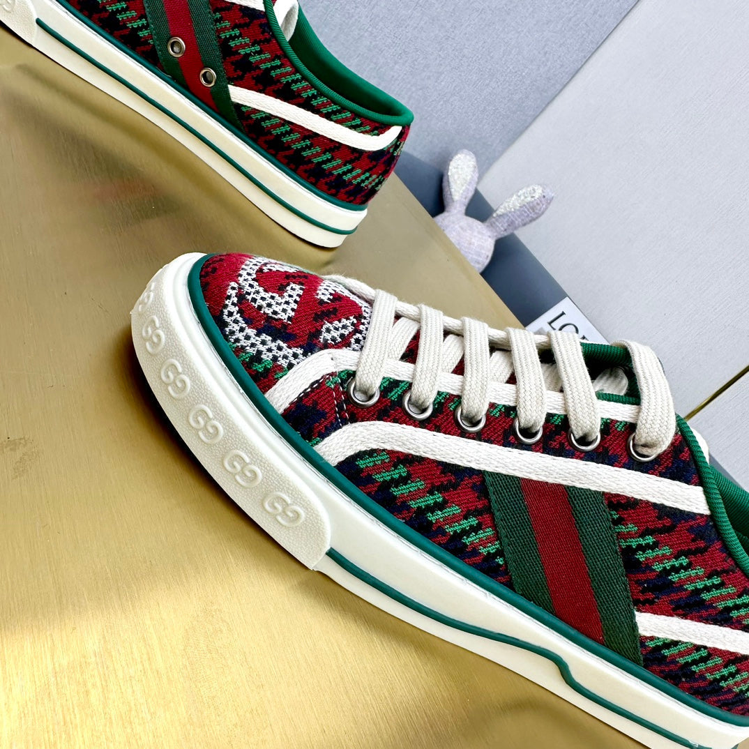 GG TENNIS 1977 TRAINER RED AND DARK GREEN CANVAS