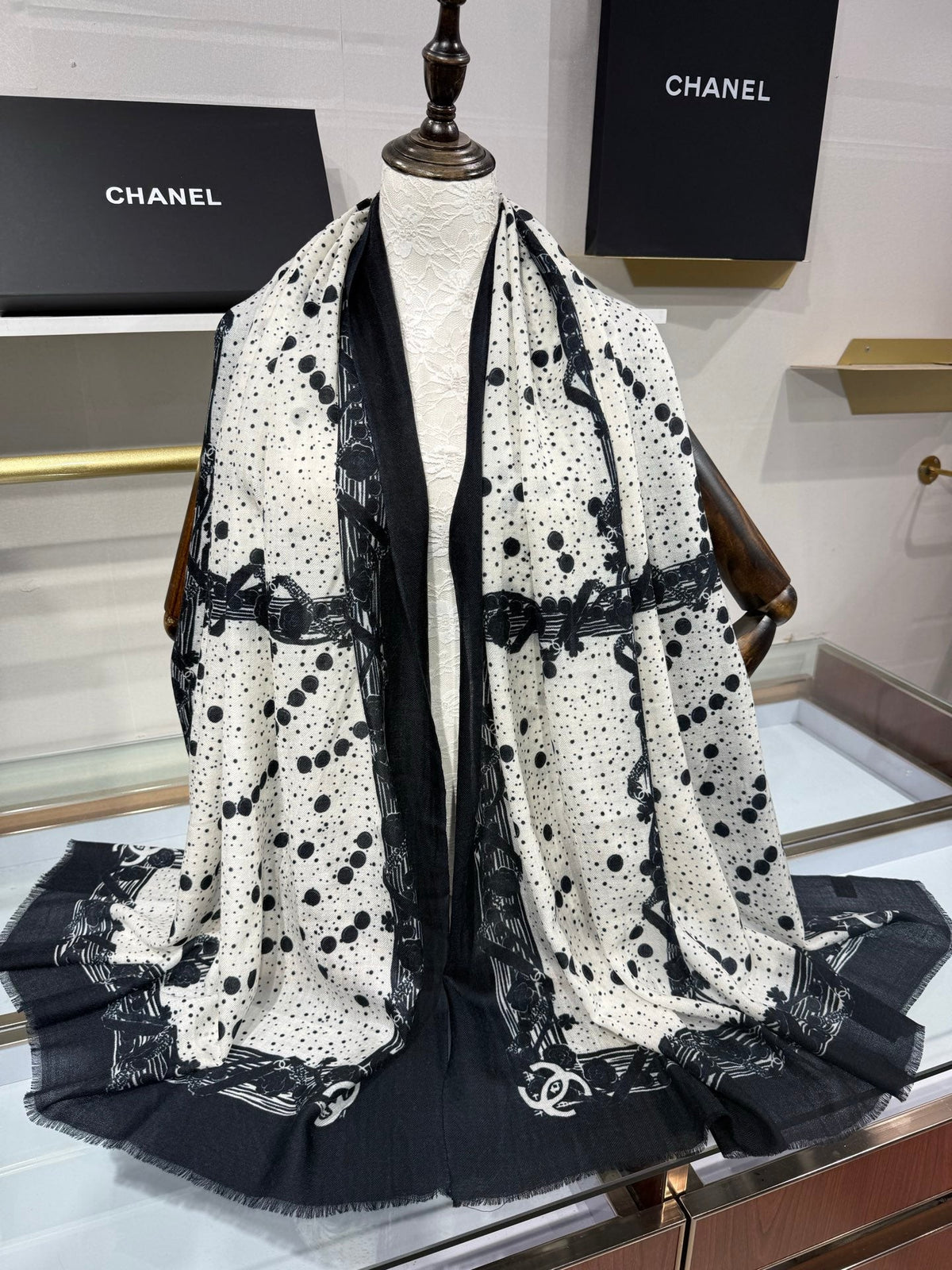 Chanel 2026 Logo Long Scarf 200cm Cashmere 213276