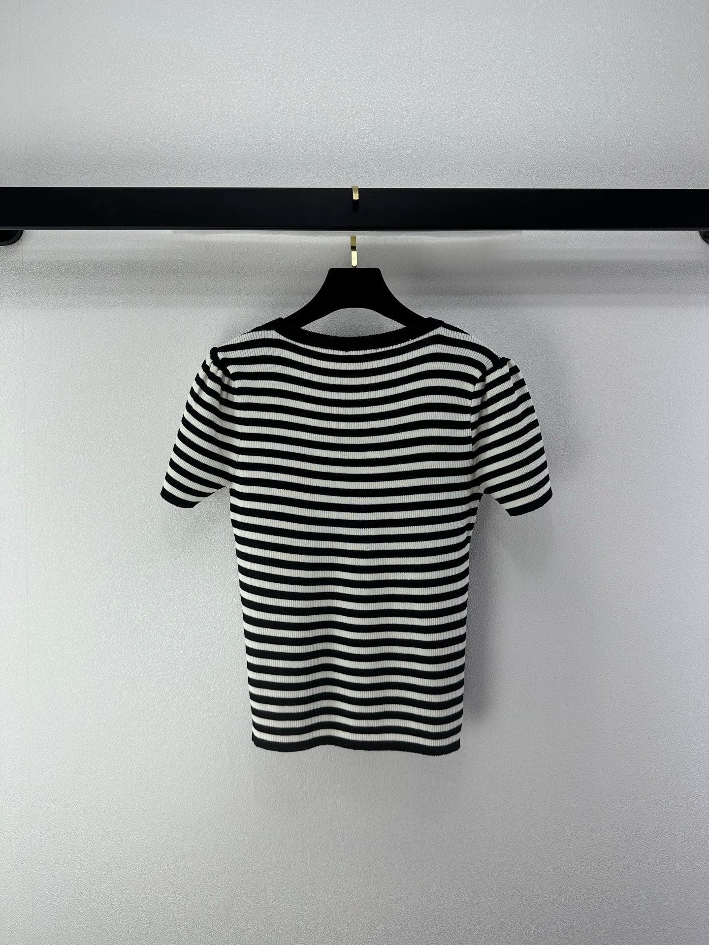 Chanel 2026 Striped Knit Short-sleeved Top Black White Cotton 395626