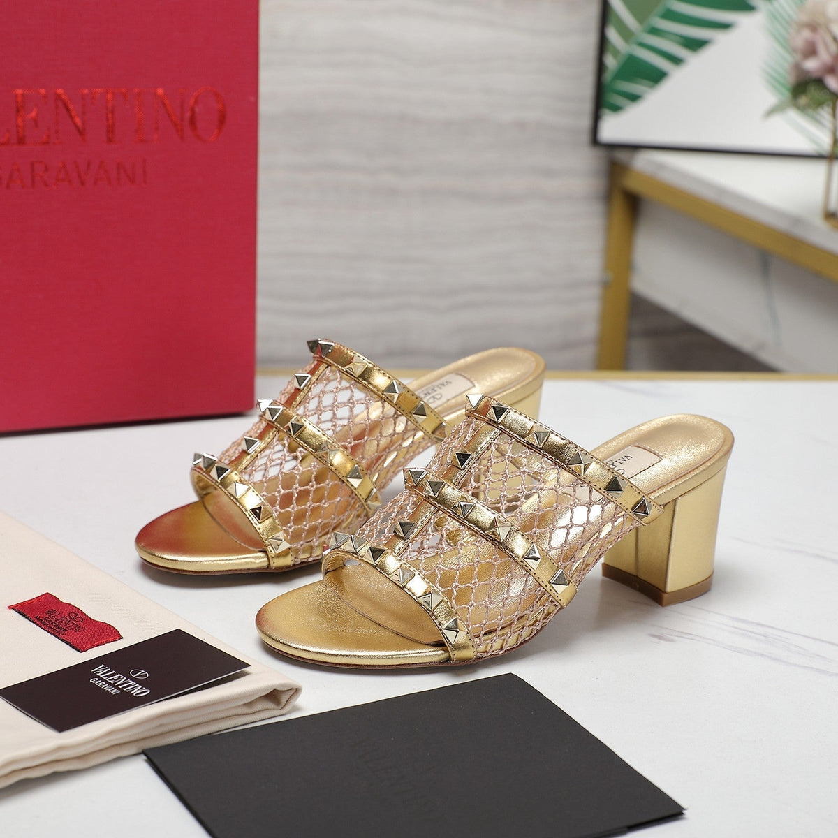 WOMEN'S BLACK ROCKSTUD GOLD MESH SLIDER SANDAL WITH MATCHING STUDS 65 MM