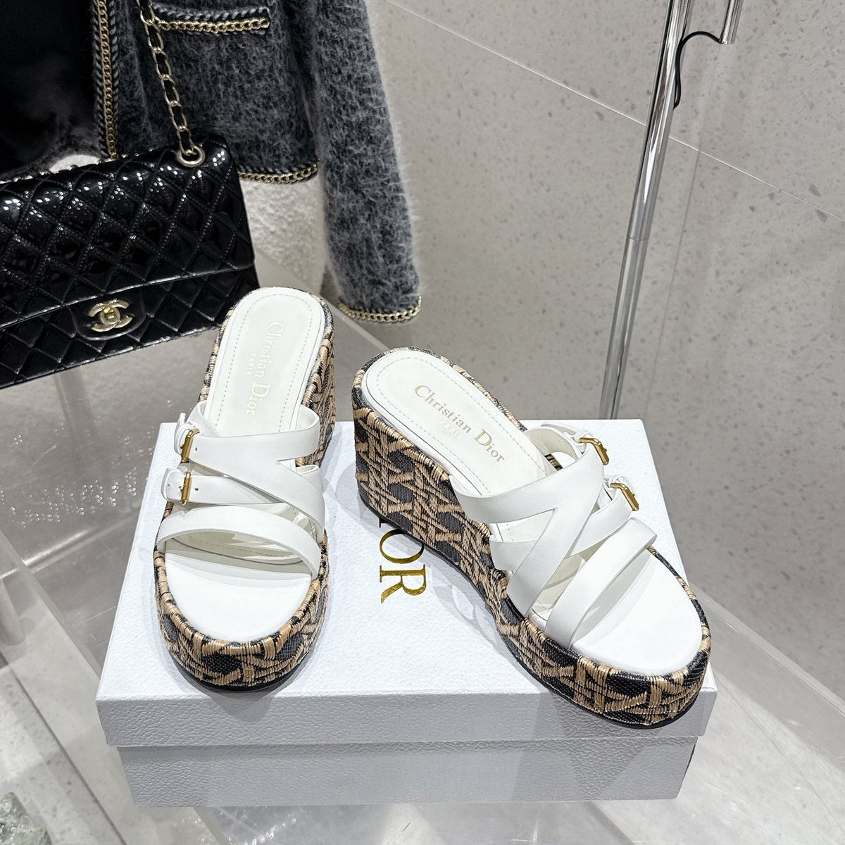 CD 26s Platform Sandal 65 White Black Beige Monogram Leather 636350