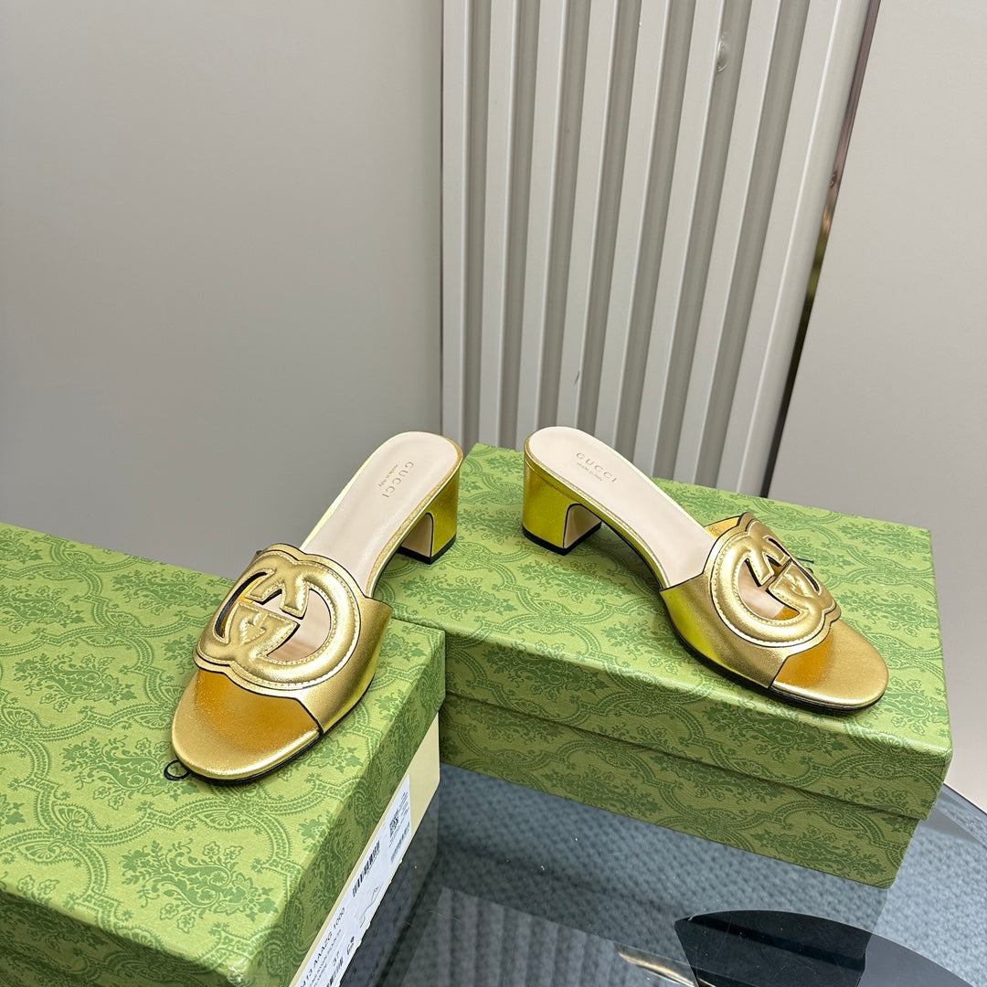 MID-HEEL 5 CM MULE IN GOLDEN CALFSKIN