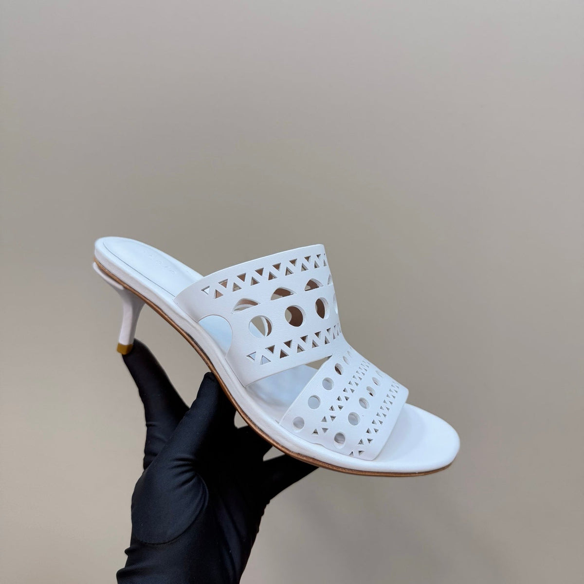 Alaia Vienne Cutout Kitten-Heel Slide Sandals White Sheepskin 299663