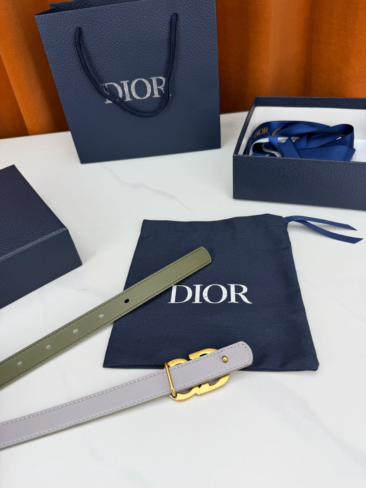 Dior 2026 30 Montaigne Reversible Belt 20mm Calfskin