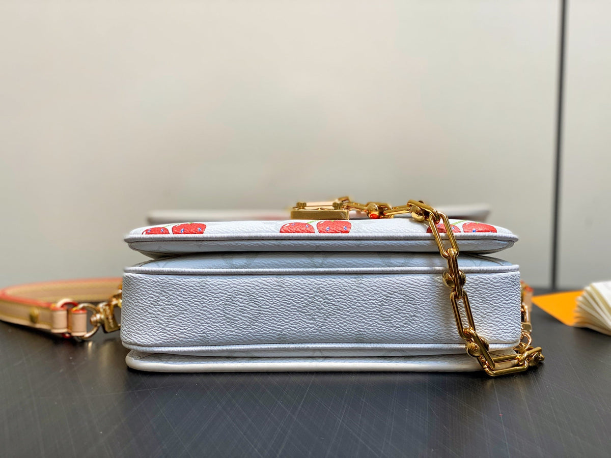 LV x TM Pochette Métis East West 21.5cm White Cherry Canvas