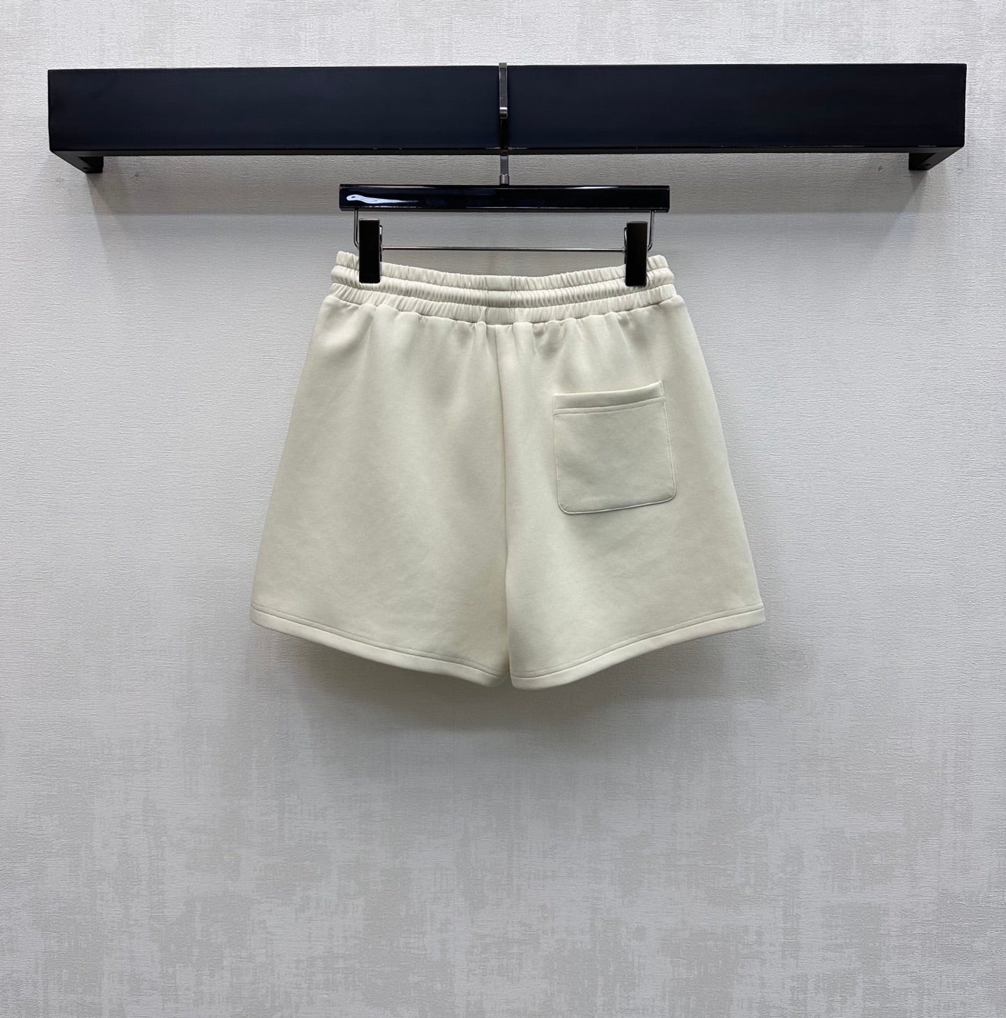 Chanel 2026 Vest And Shorts Set Cream Polyester 314910