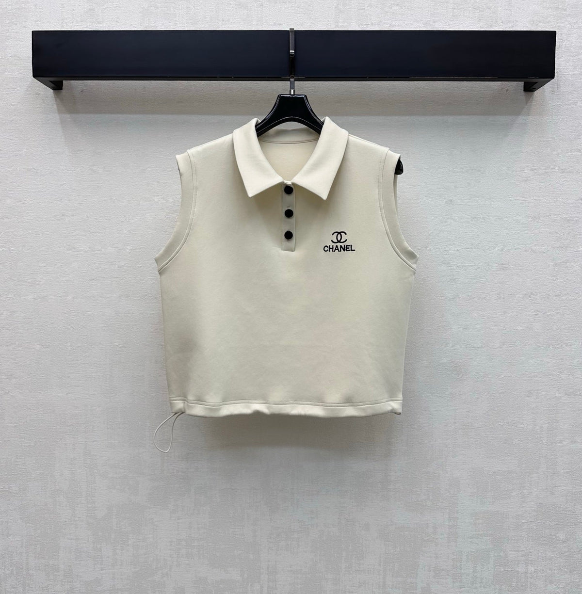 Chanel 2026 Vest And Shorts Set Cream Polyester 314910
