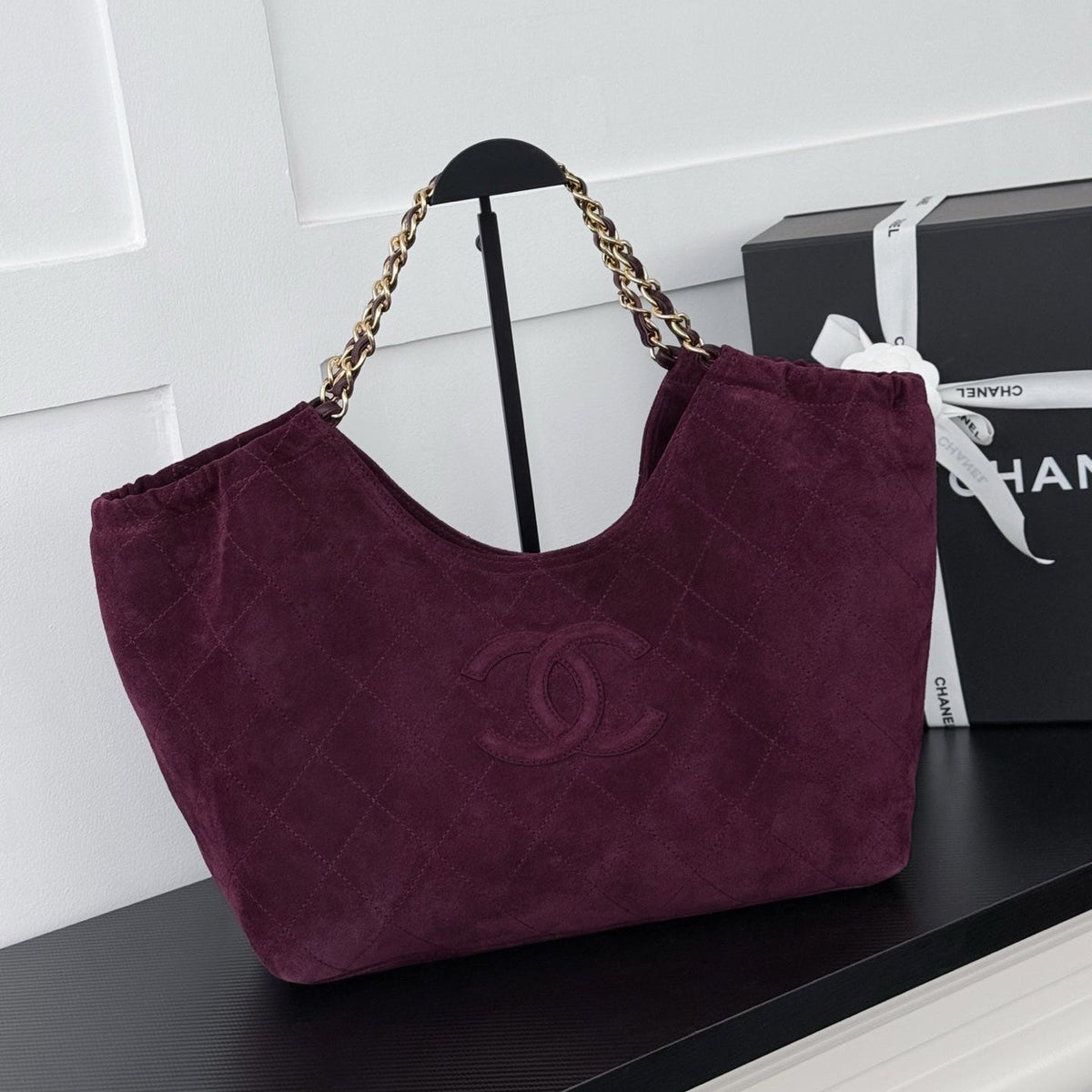 Chanel 2026 Quilted Neo Cabas Shopping Tote Bag 44cm Suede Leather