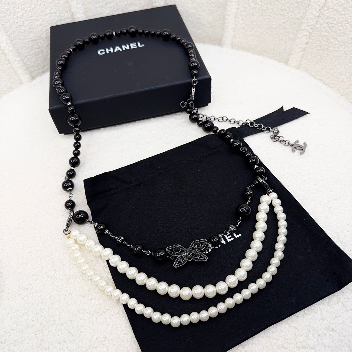 Chanel 2026 Hand-Woven Pearl Waist Chain Black 218095