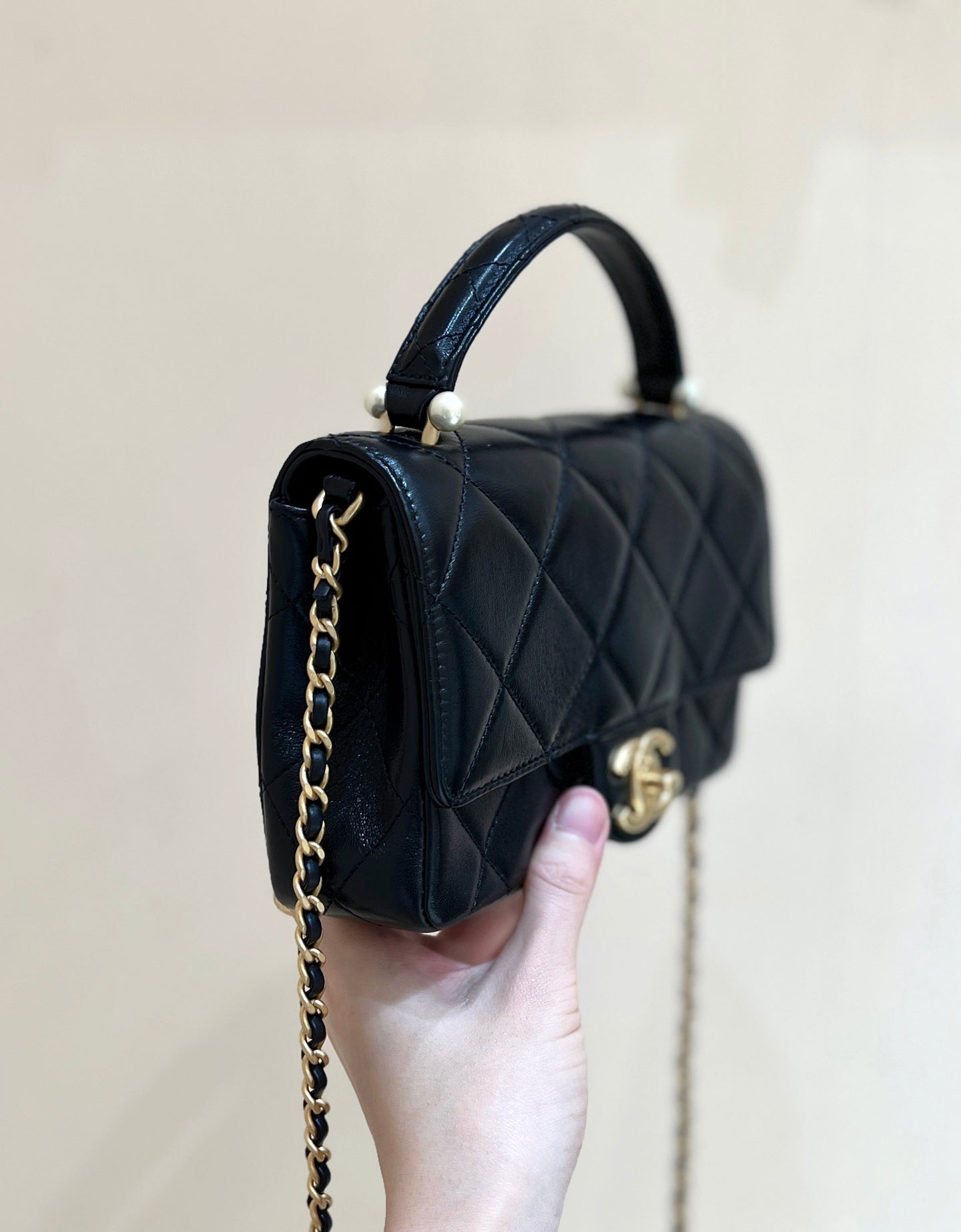 Chanel 2026 Pearl Handle Bag 20cm Black Lambskin 290311