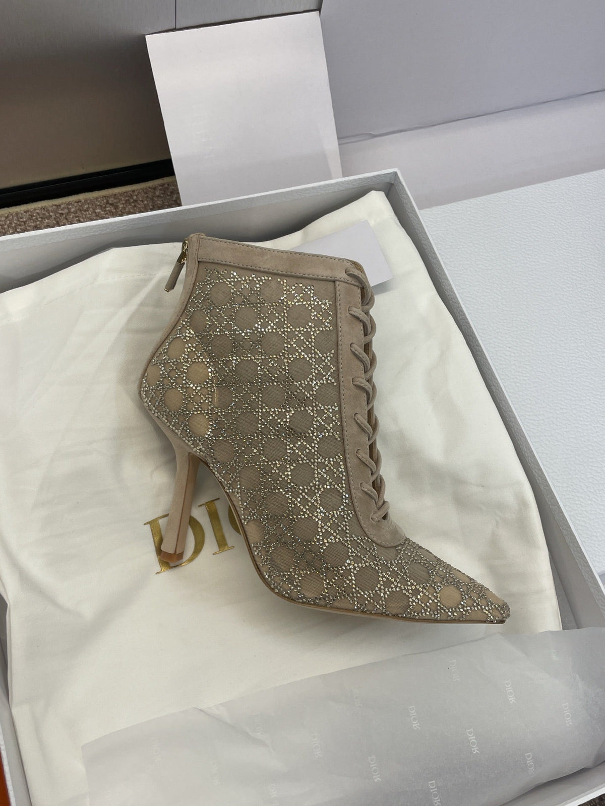 Dior 2025 Capture Heeled Ankle Boot Beige Mesh Sheepskin 508532