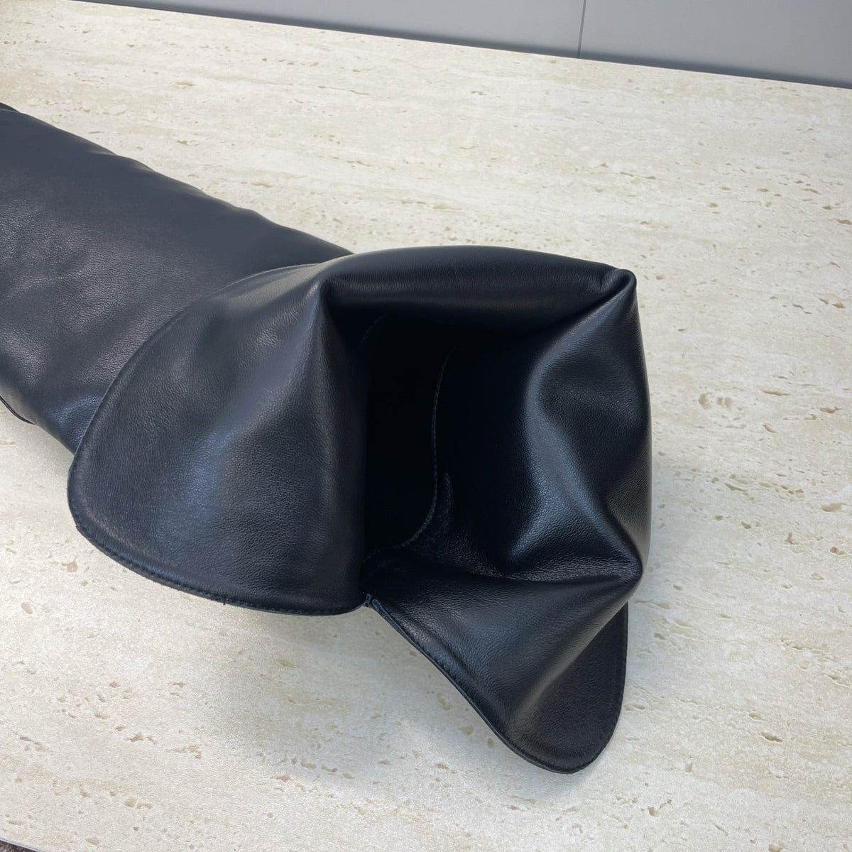 YSL 2025  High-Heeled Pointed-Toe Knee-High Rider Boot Black Calfskin 574018