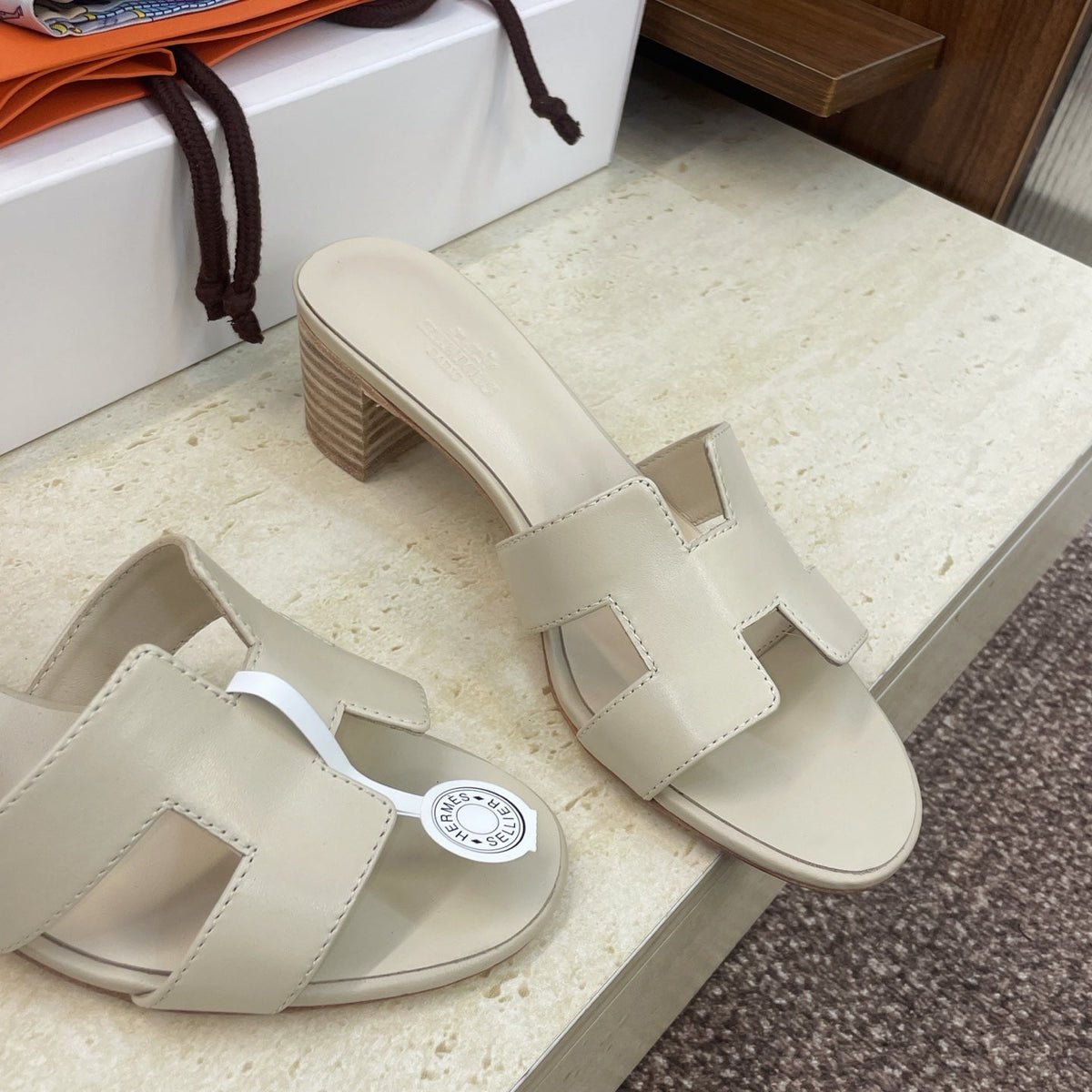 HM 26ss Oran Sandals 45 Light Beige Calfskin 607226