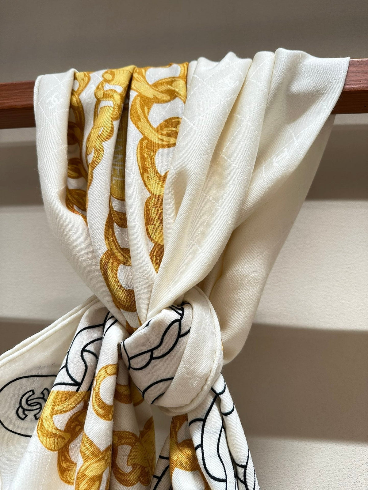 CC Square Scarf 140 CM In White Mix Yellow Black Velvet Fabric 420129