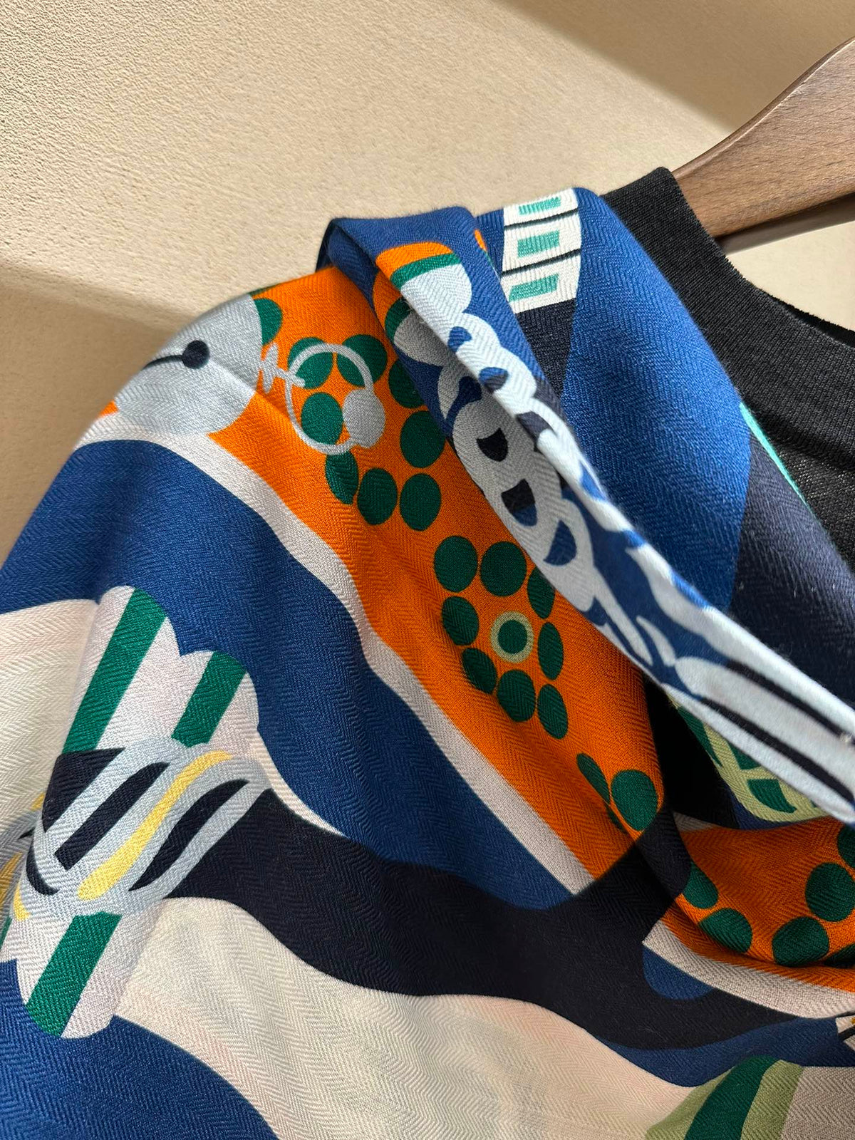 Fantaisie d'Etriers Shawl 140 CM Green Mix Blue Colorful Silk