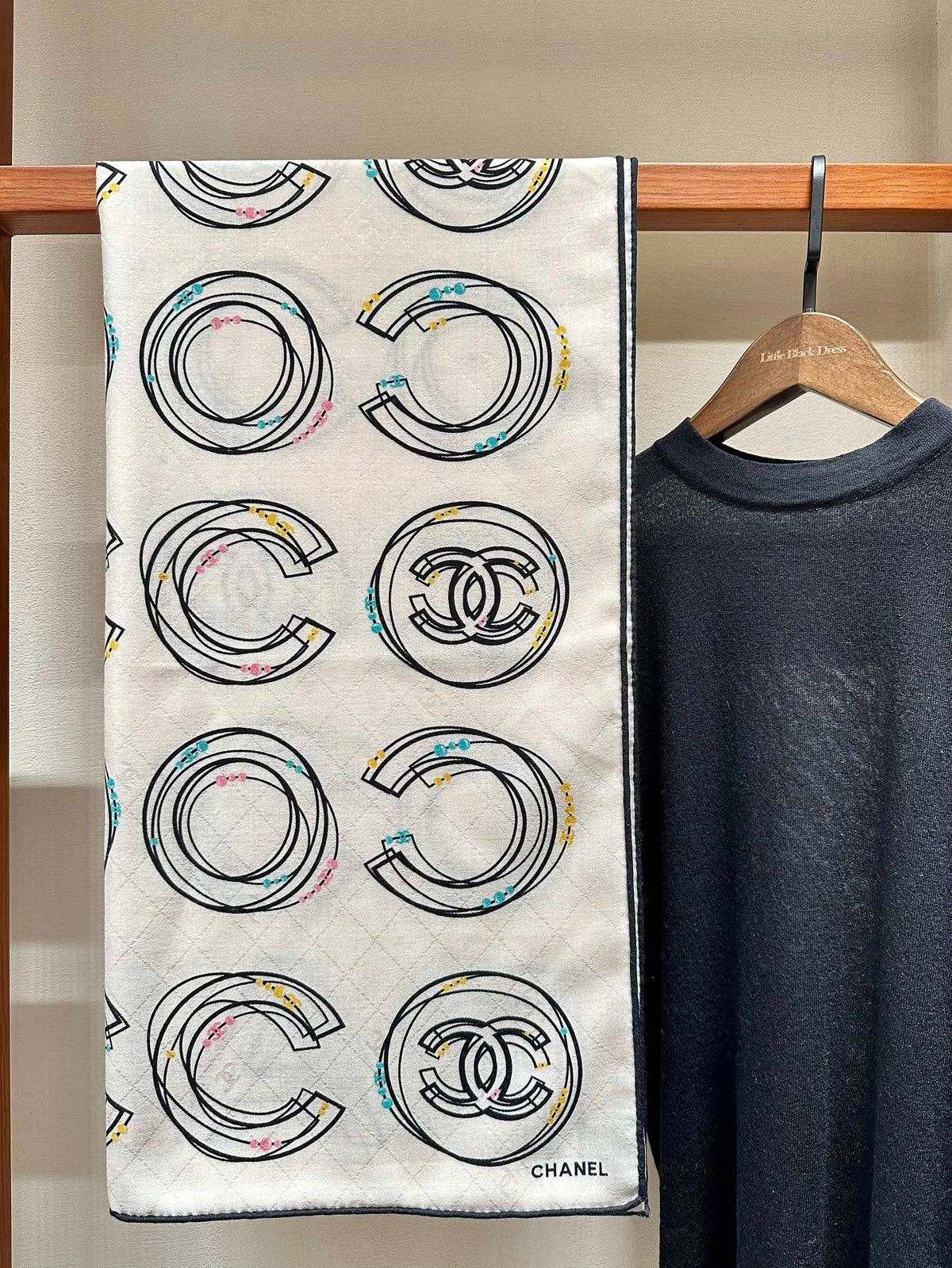 CC Square Scarf 140 CM In White Silk Cashmere 420130