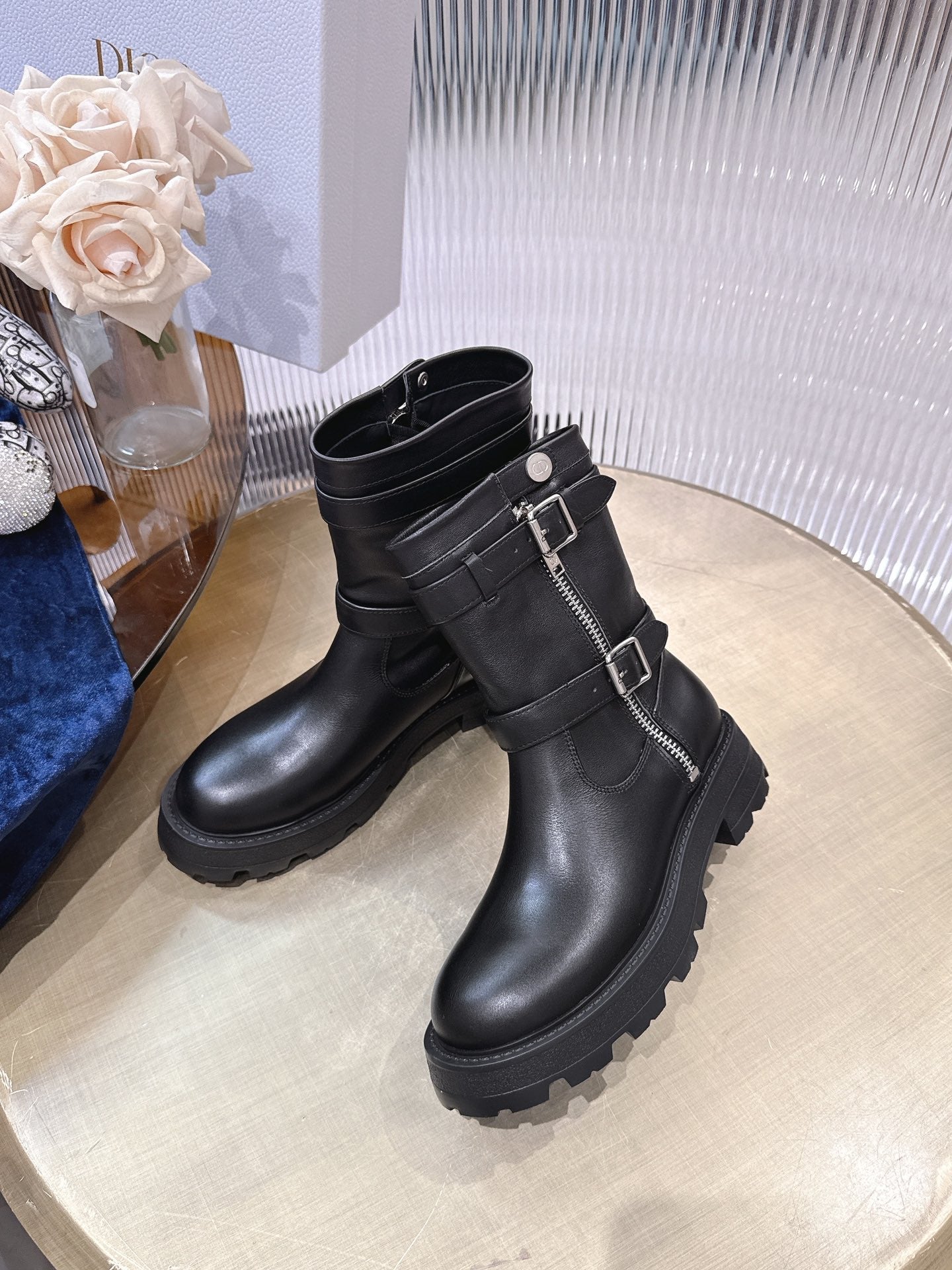 CD 25 short  boots black calfskin 438778