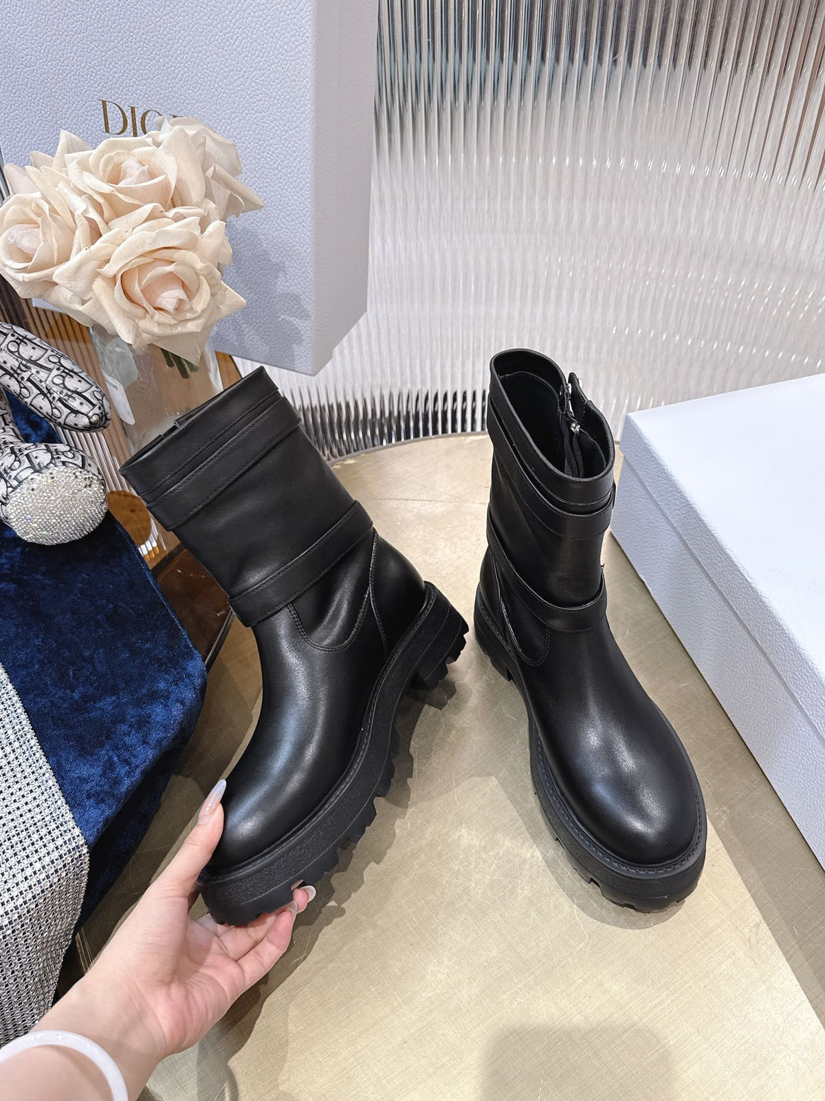 CD 25 short  boots black calfskin 438778