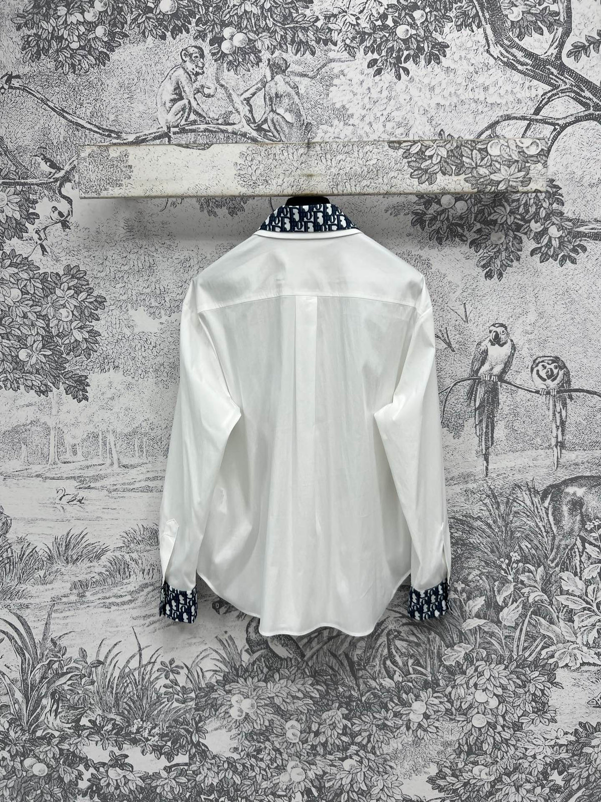 CD 25 Shirt White Blue Polyester