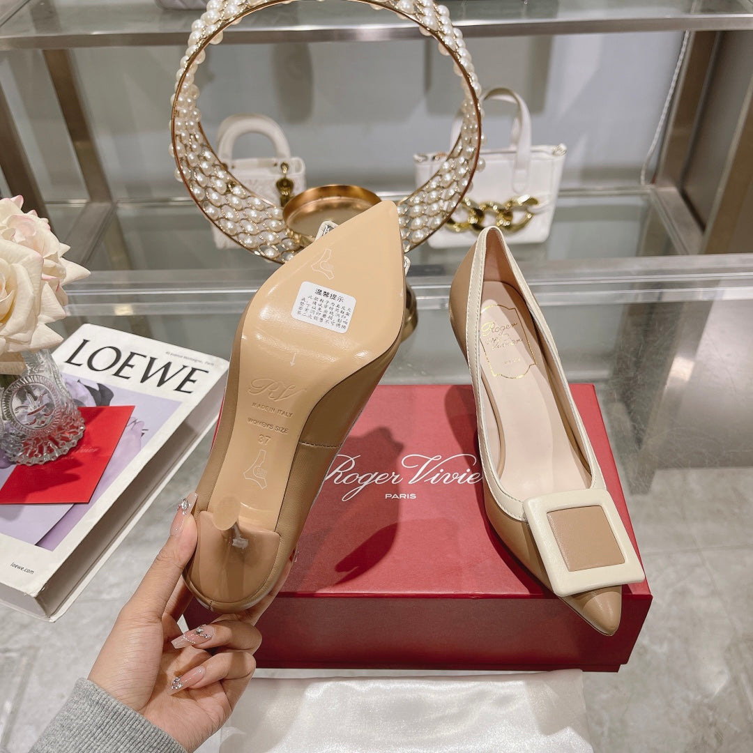 Belle Viv Metal Buckle Pumps 85 Camel Patent Leather