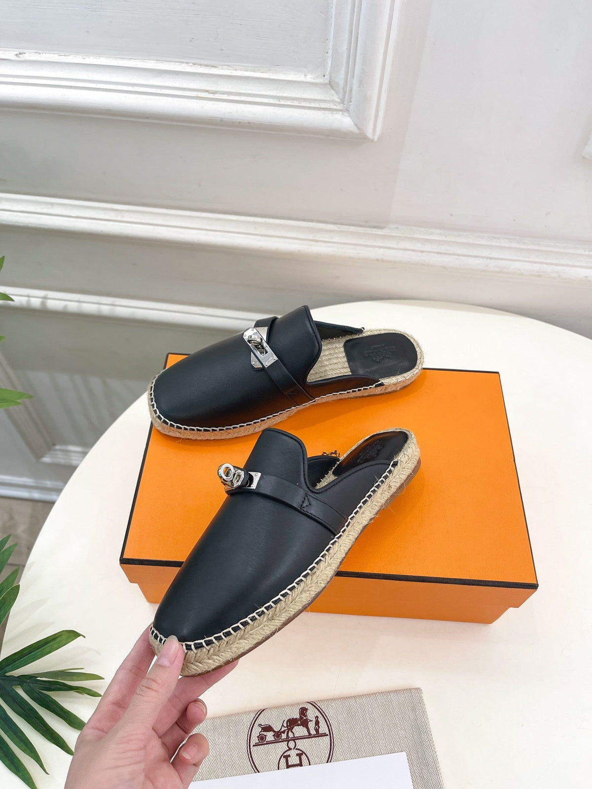 HM Feria Espadrille 20mm Black Calfskin And Handwoven Hemp Rope 967988