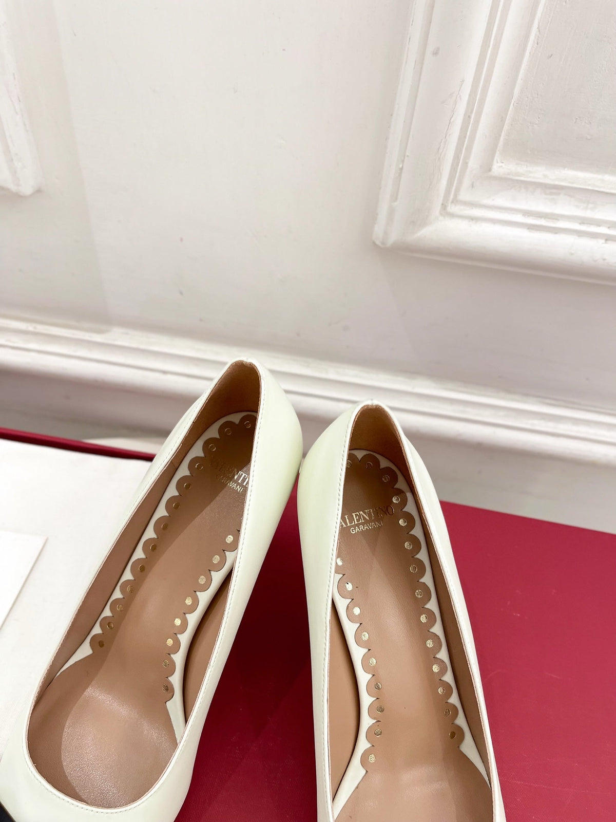 VT 25 Bepointy Pump 8cm White Brown Lambskin 325524