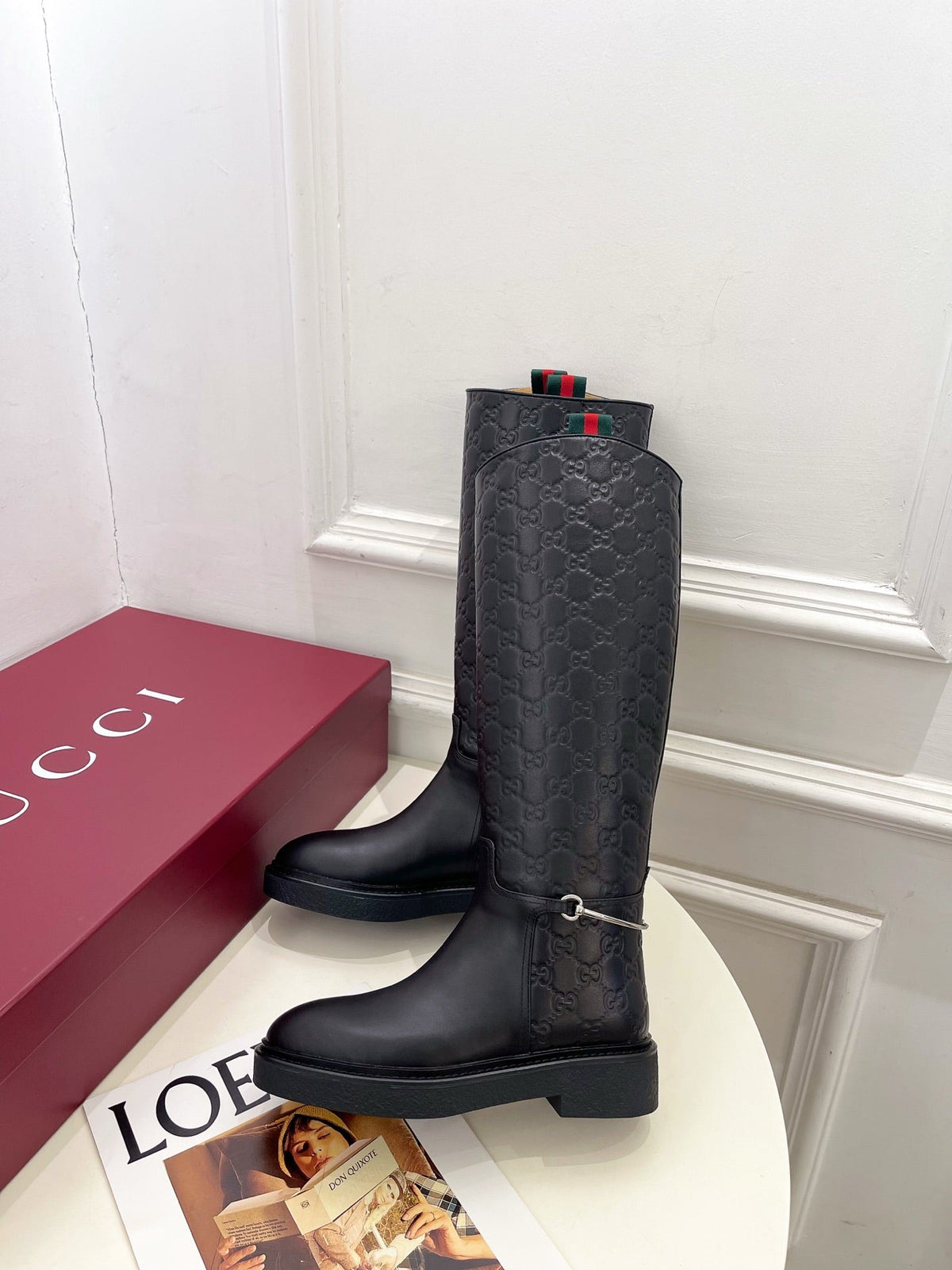 Gucci 25𝐬𝐬 Horsebit Detail Logo Black Calfskin 435373