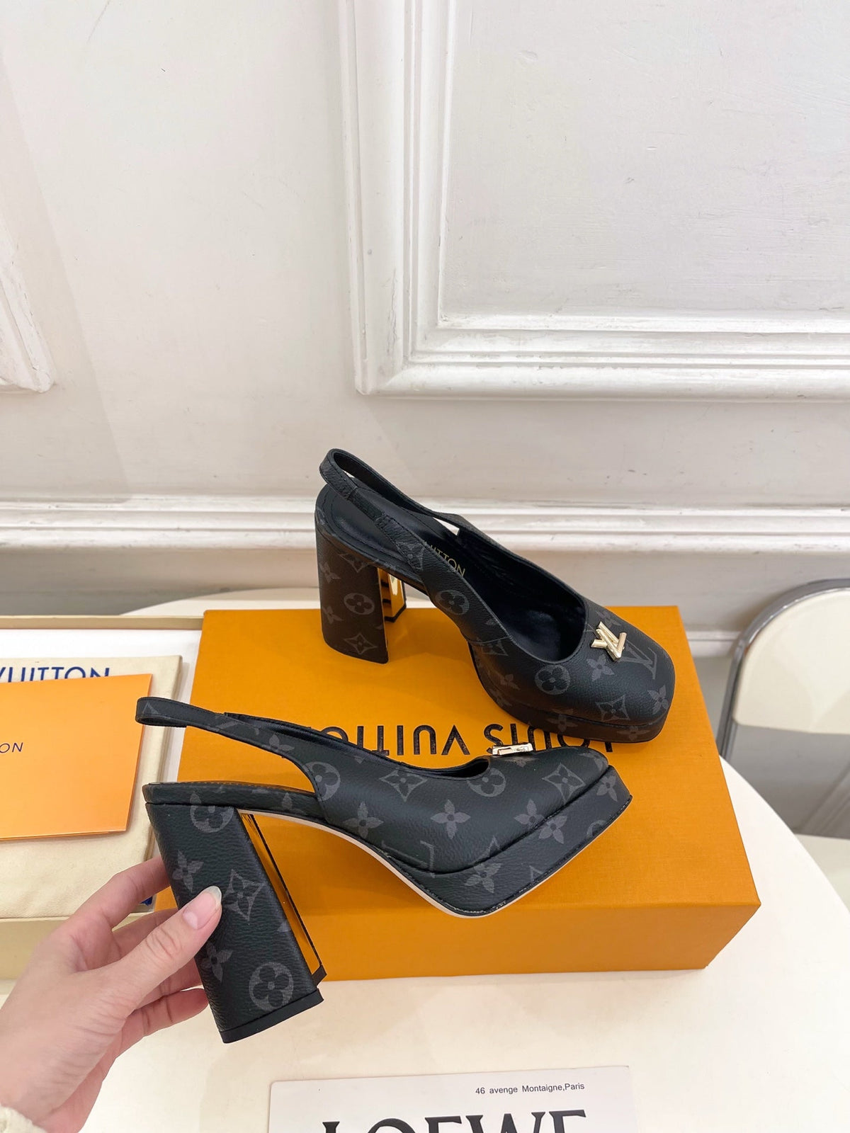 LV 26ss Platform Sandals 110 Black Monogram Leather 631923