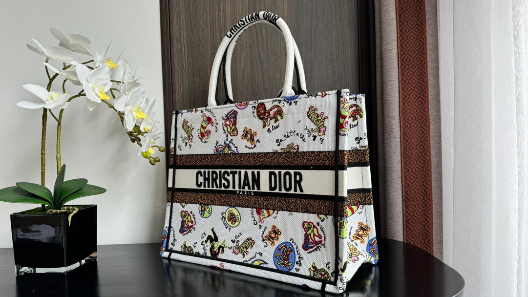Medium CD Book Tote 36cm White Multicolor Dragon Zodiac Embroidery