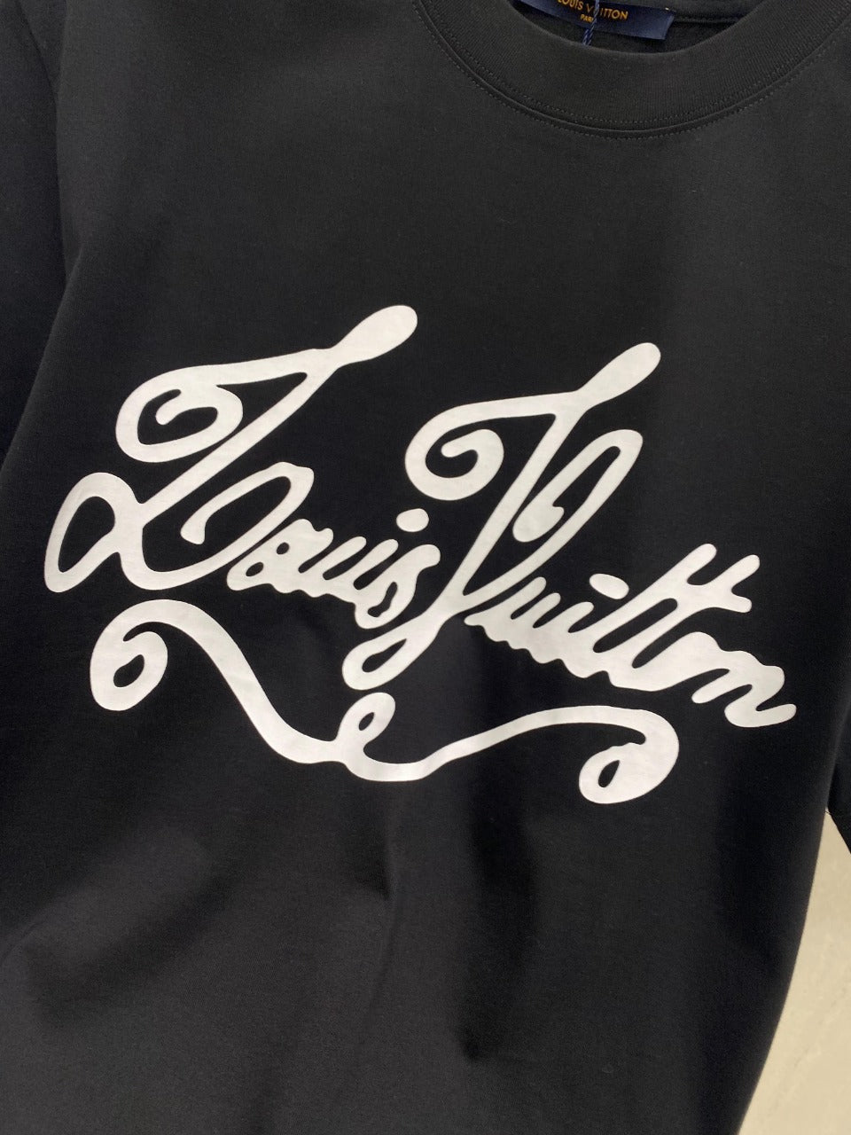LV T-SHIRT IN BLACK COTTON 239616