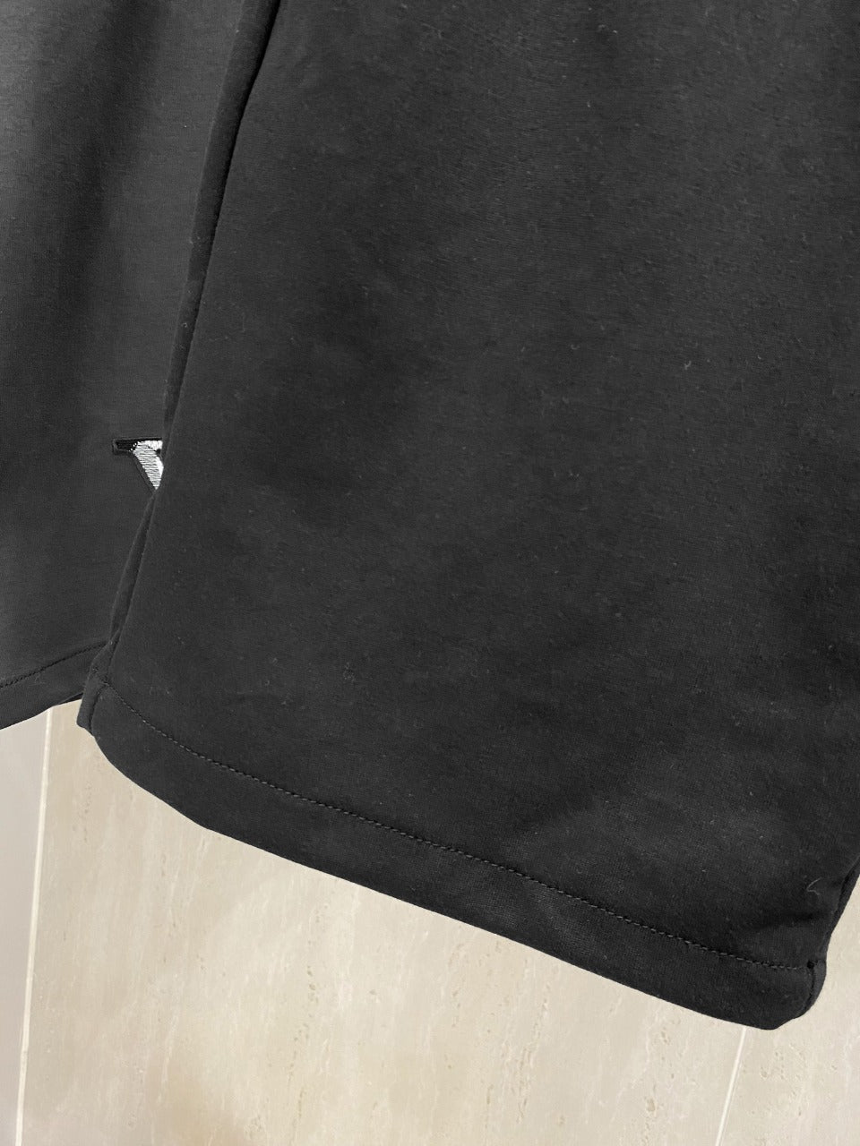 LV CASUAL SHORTS BLACK COTTON STRETCH FABRIC 239609